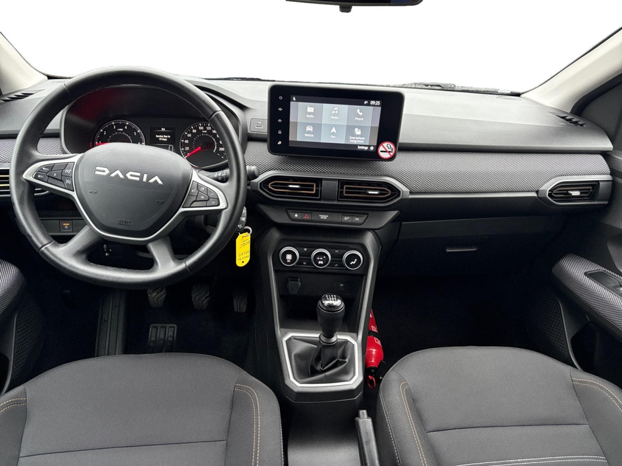 Dacia Sandero 1.0 Stepway Expression TCe 90 (2025) - Photo 8