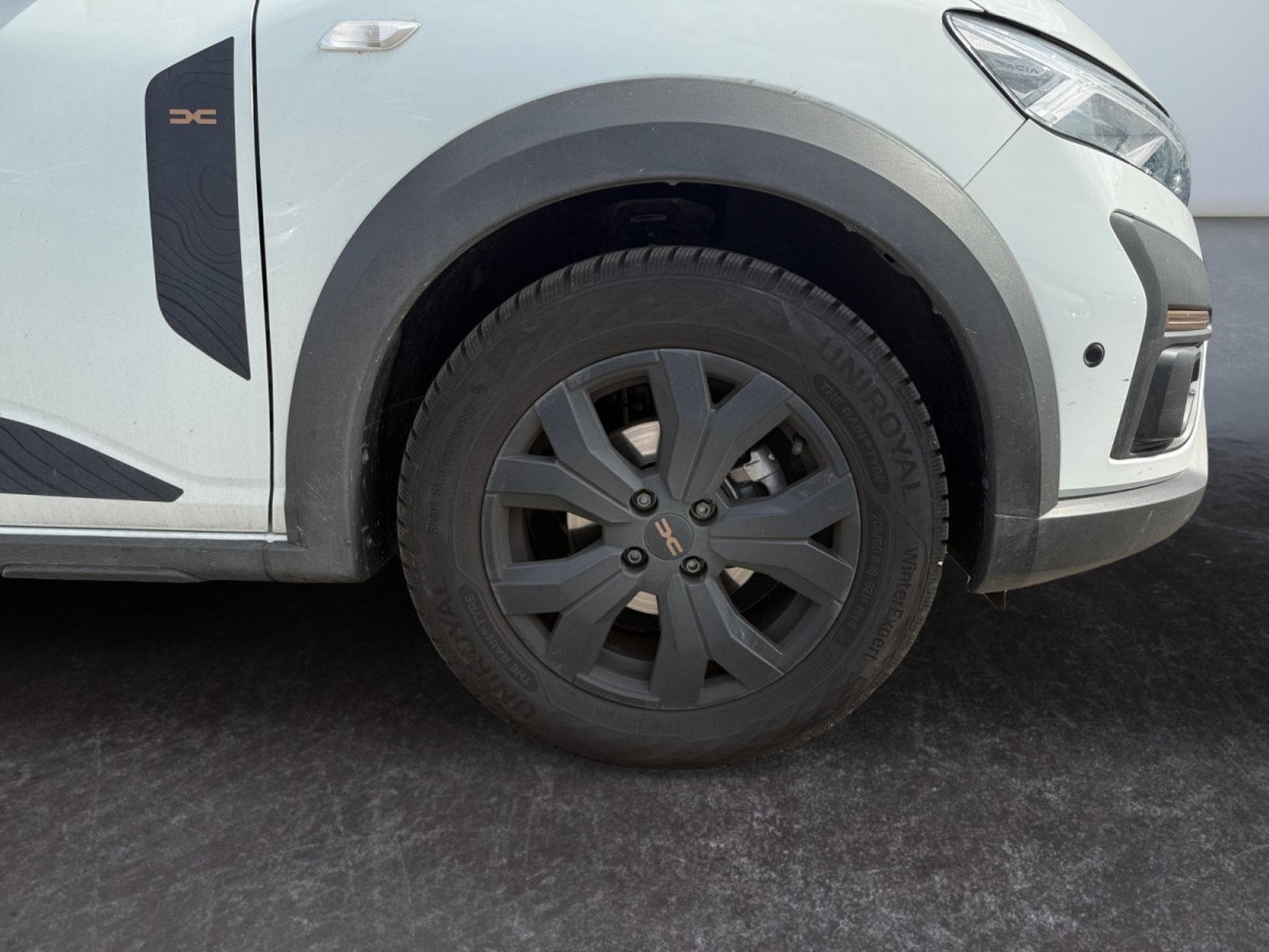 Dacia Sandero 1.0 Tce Stepway Extrême TCE 90 (2025) - Photo 11
