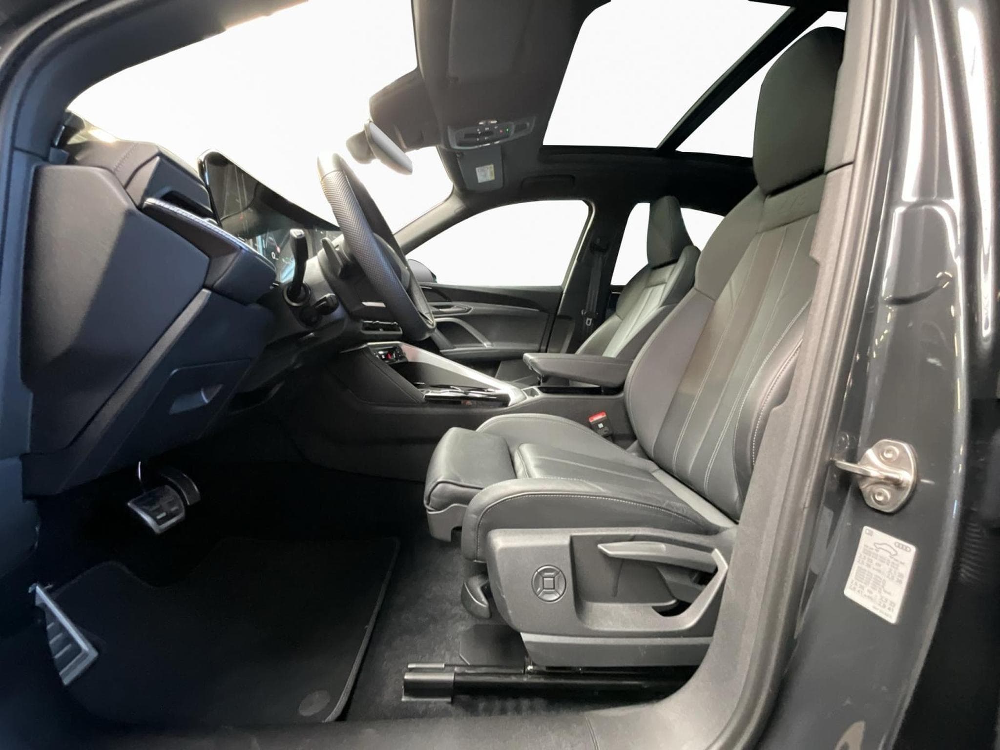 Audi Q5 SB+S-Line+Quatt.+S-Tronic+P.Business+AHK+P.tech+ (2025) - Foto 9
