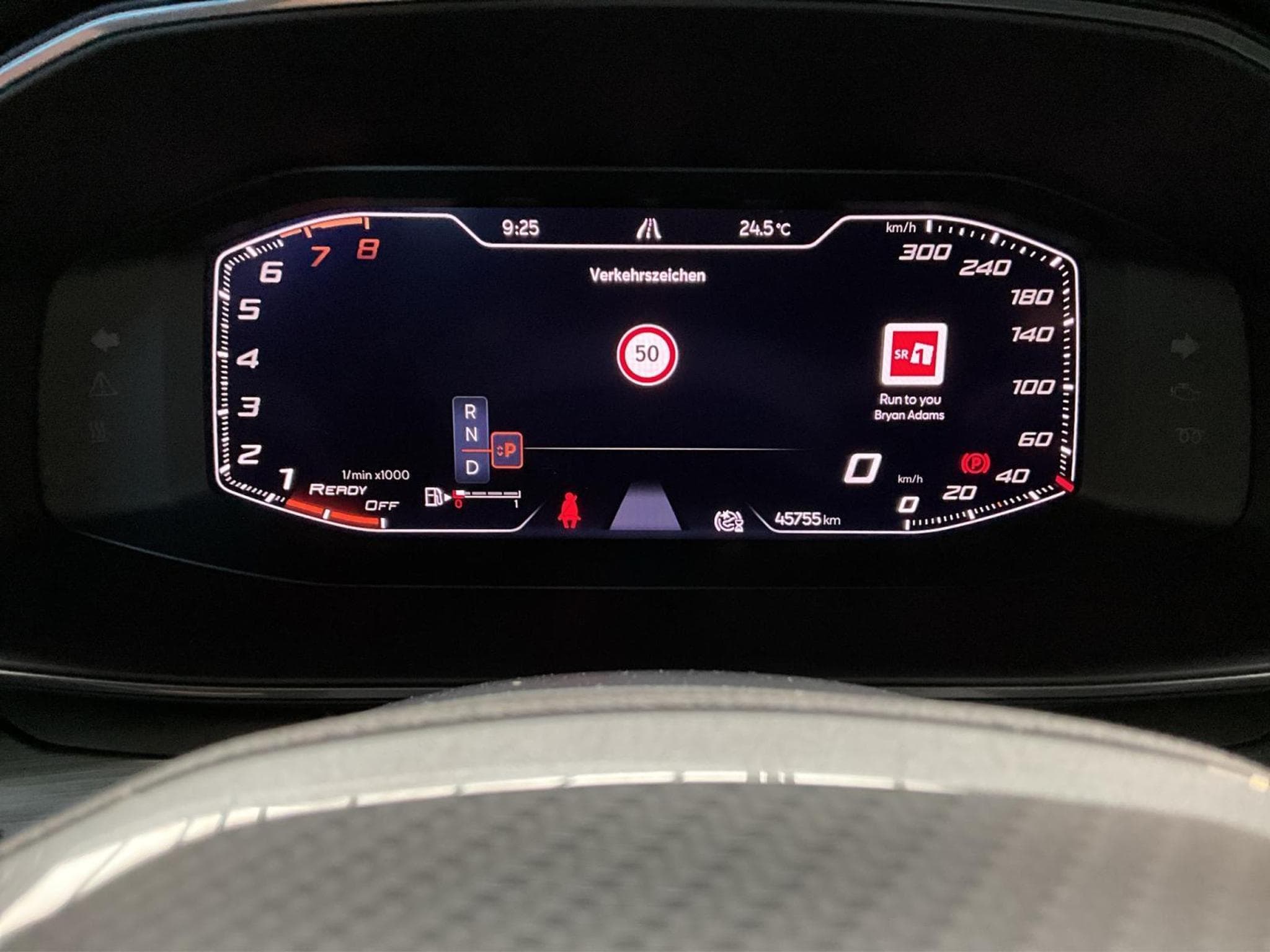 Cupra Leon DSG+Matrix-LED+FullLink+Pano+P.Safe-DriveXL (2023) - Photo 11