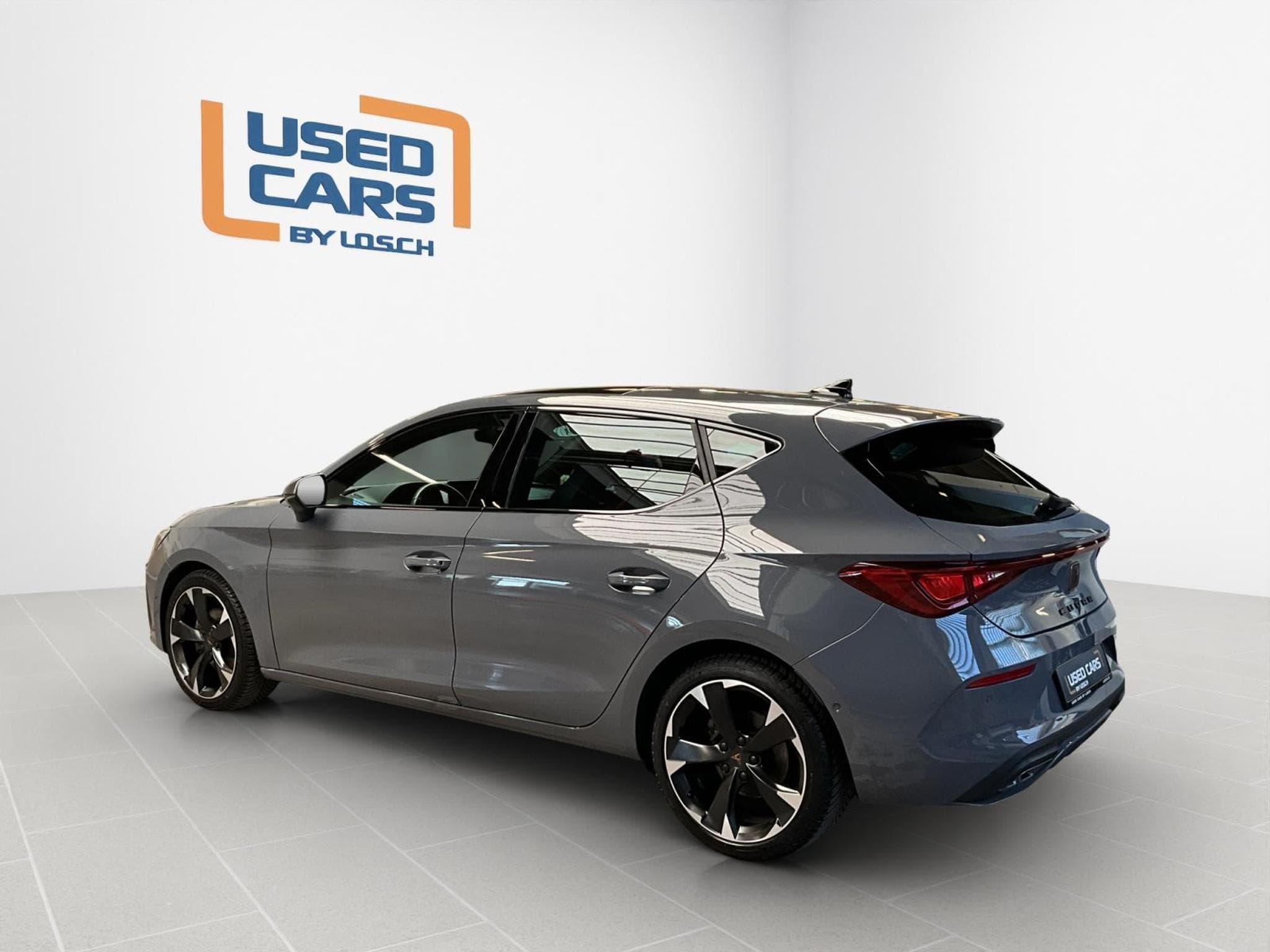 Cupra Leon DSG+Matrix-LED+FullLink+Pano+P.Safe-DriveXL (2023) - Photo 5