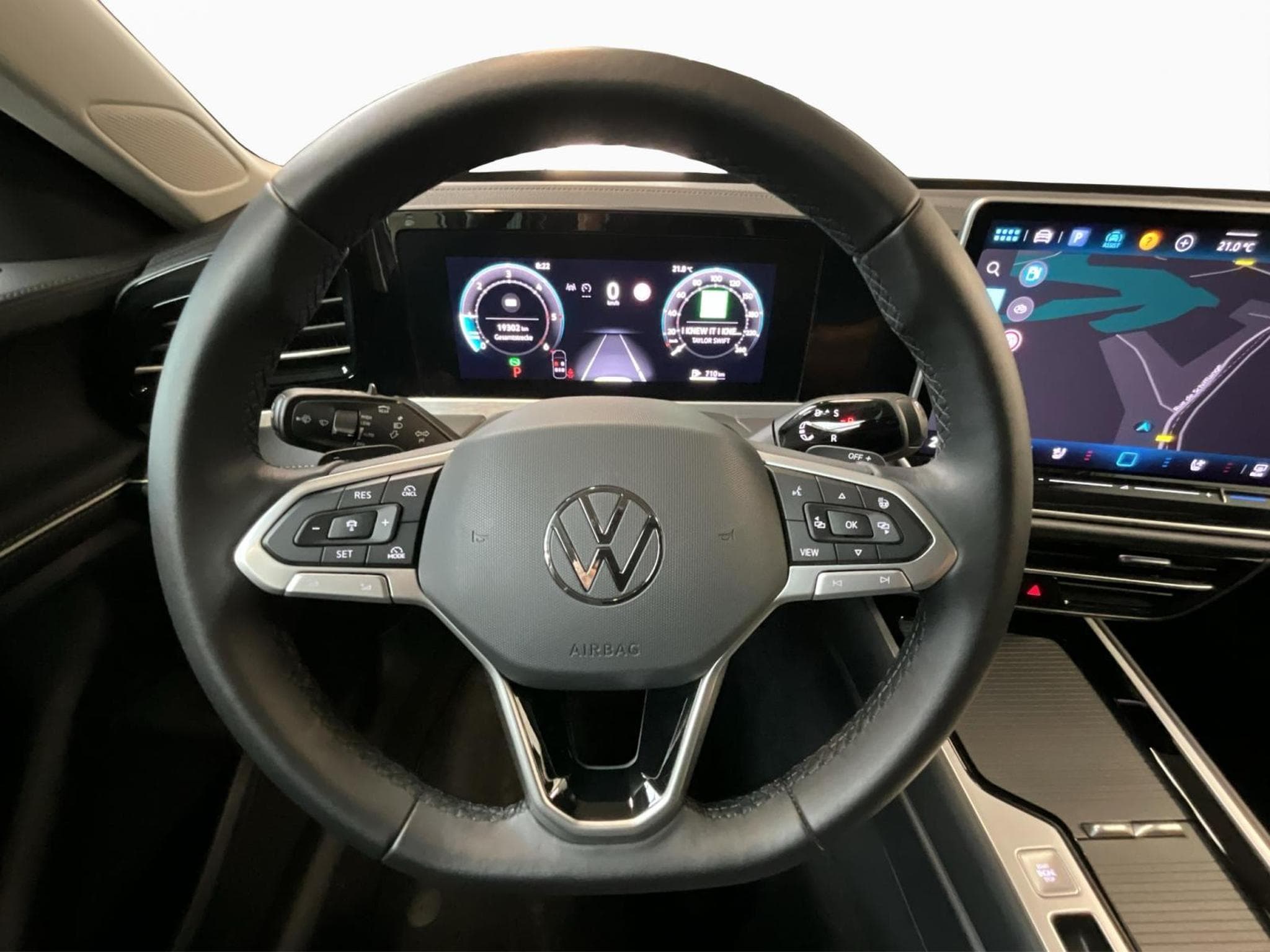 VW Passat Elegance+DSG+Led+Navi+P.Acoustique+AHK+P.Technologie (2025) - Photo 12