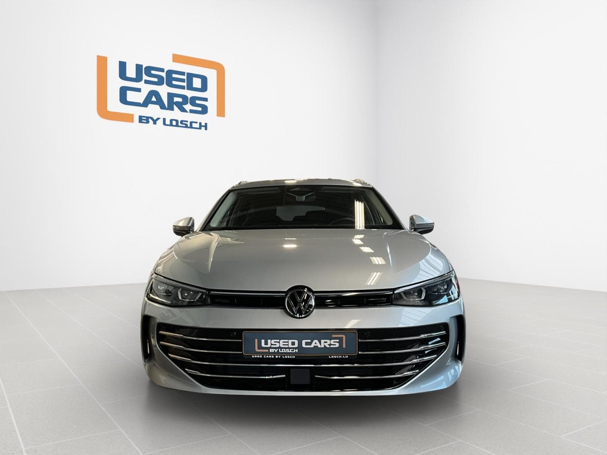 VW Passat Elegance+DSG+Led+Navi+P.Acoustique+AHK+P.Technologie (2025) - Photo 3