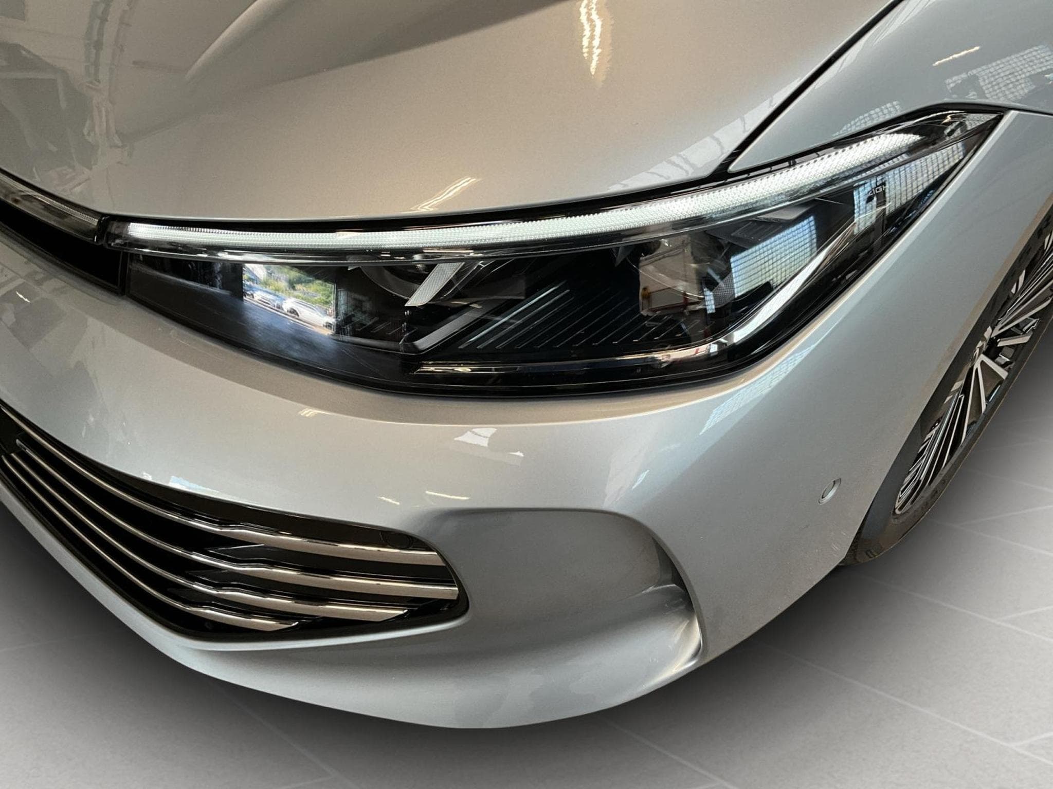 VW Passat Elegance+DSG+Led+Navi+P.Acoustique+AHK+P.Technologie (2025) - Photo 8
