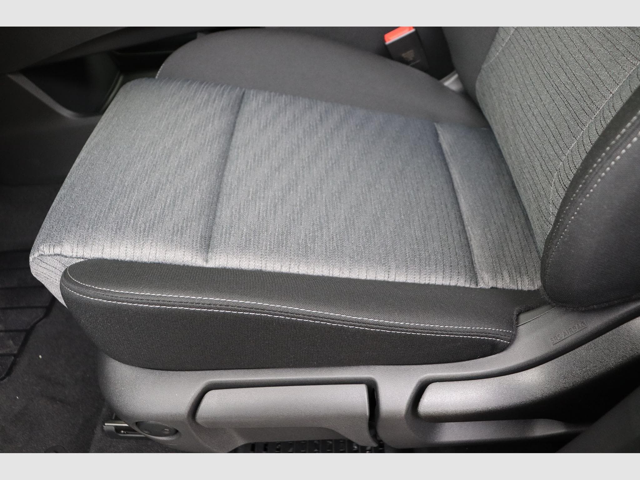 Nissan X-Trail N-Connecta + Comfort Pack 7pl (2026) - Foto 16