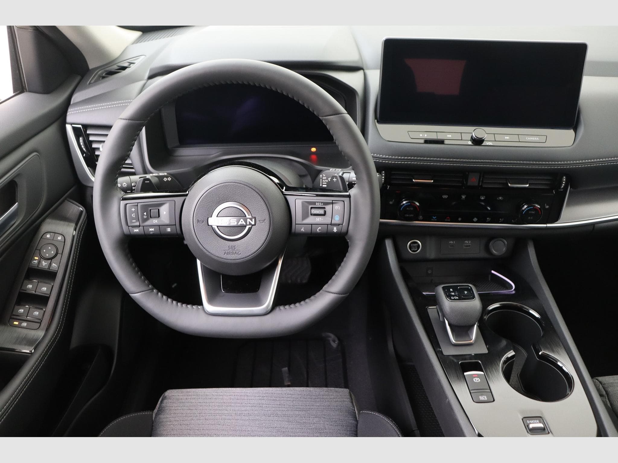 Nissan X-Trail N-Connecta + Comfort Pack 7pl (2026) - Foto 11