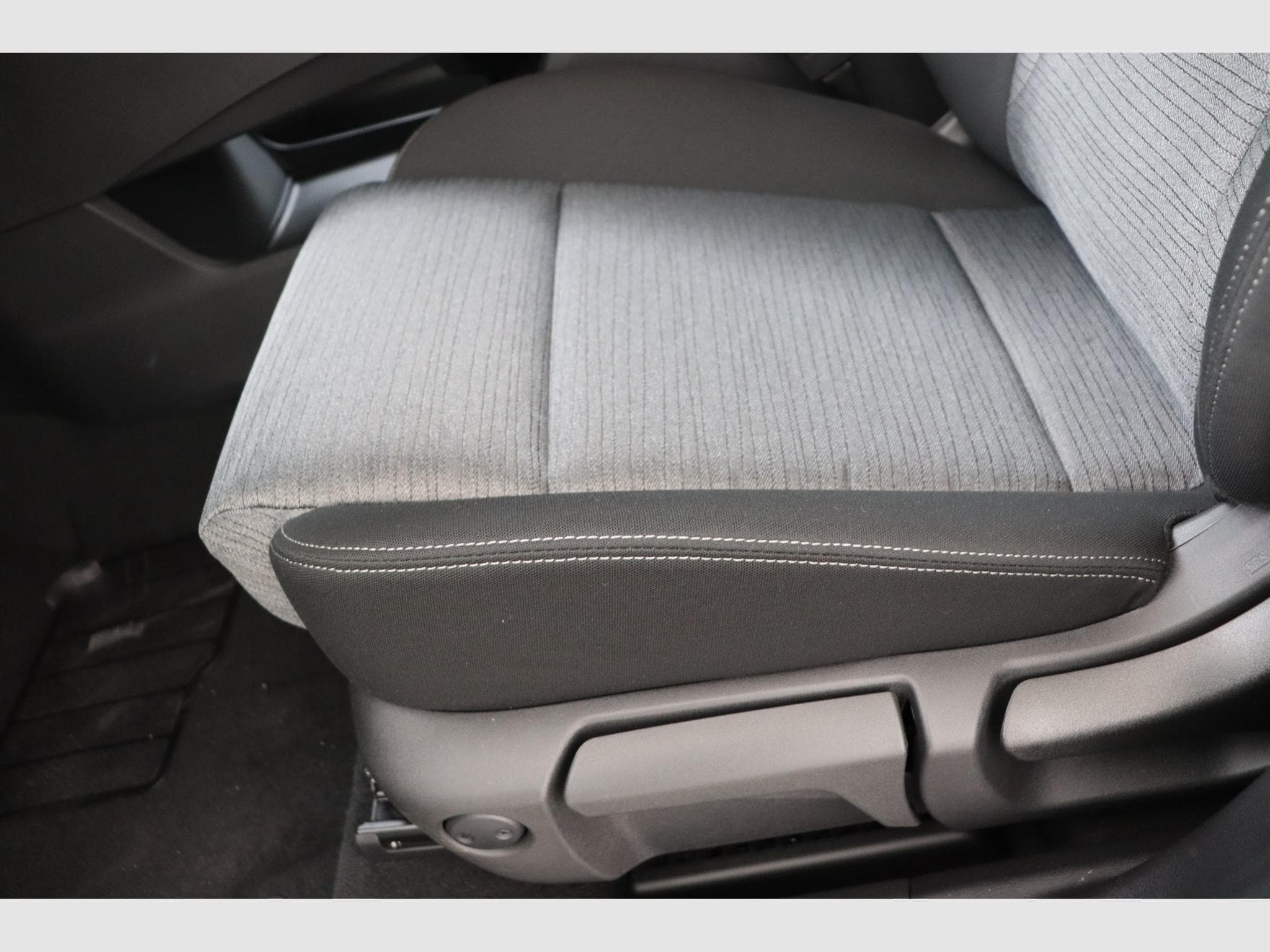 Nissan X-Trail N-Connecta + Comfort Pack 7pl (2026) - Foto 14