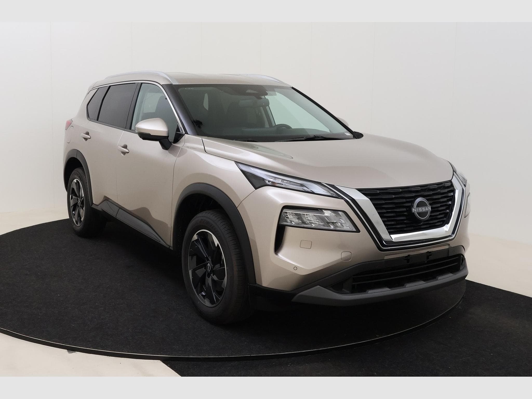 Nissan X-Trail N-Connecta + Comfort Pack 7pl (2026) - Foto 3