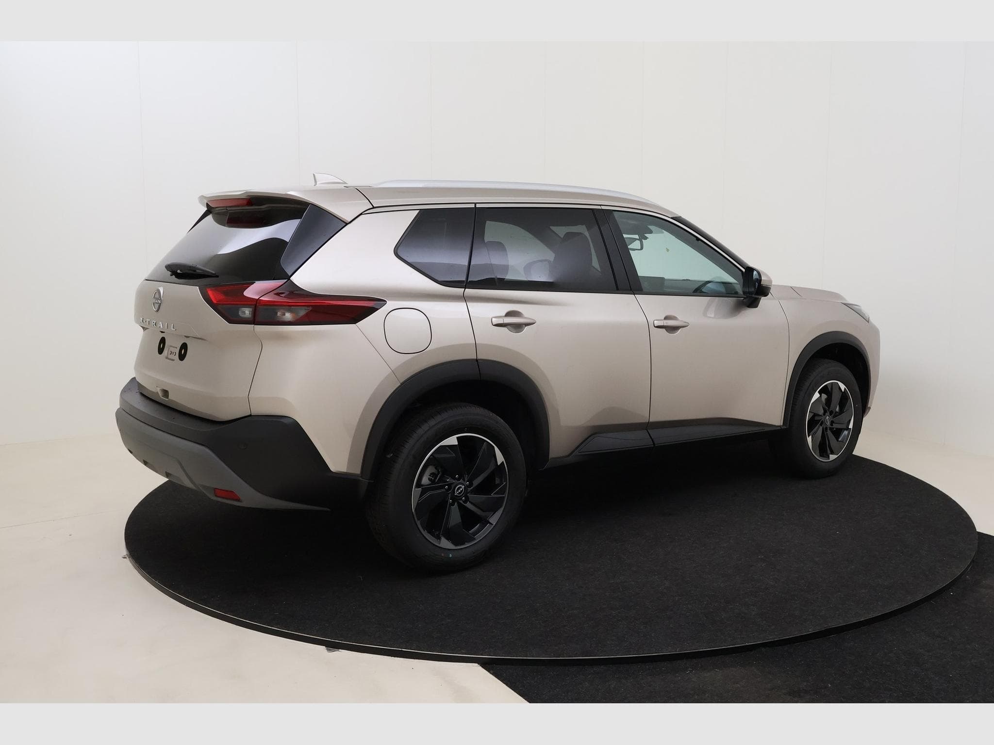 Nissan X-Trail N-Connecta + Comfort Pack 7pl (2026) - Foto 5