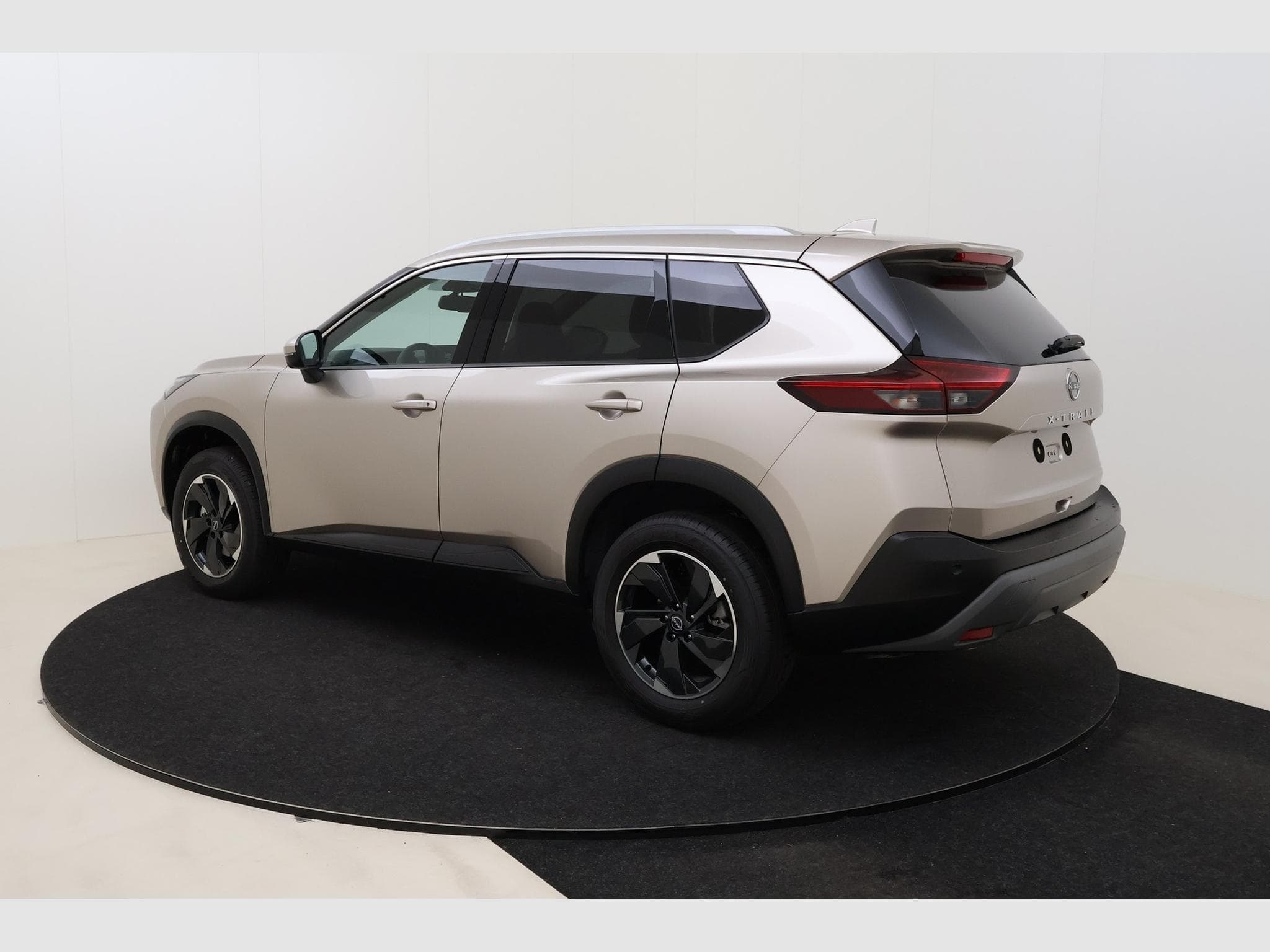 Nissan X-Trail N-Connecta + Comfort Pack 7pl (2026) - Foto 8