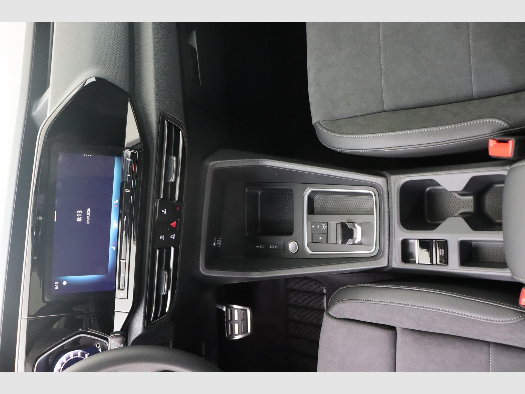 VW Caddy Maxi Style 7pl (2026) - Photo 12