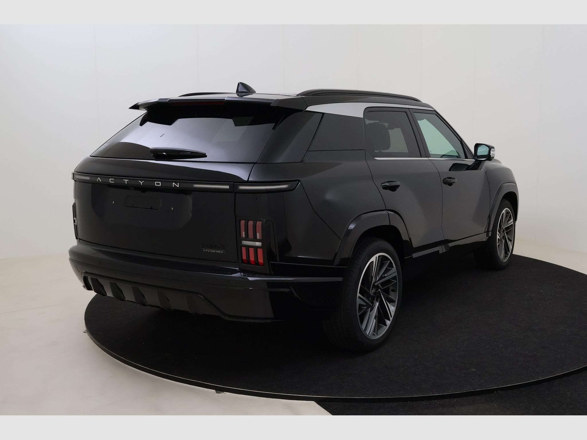 Kgm Actyon Titanium (2025) - Photo 6