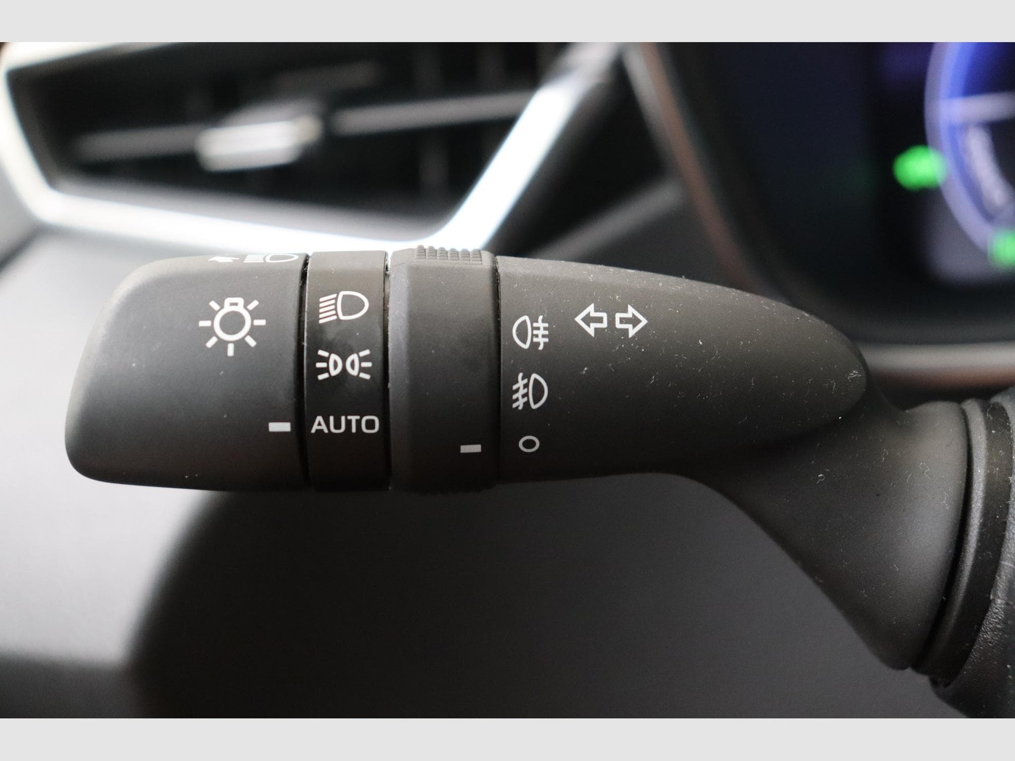 Suzuki Swace GLX (2024) - Photo 20