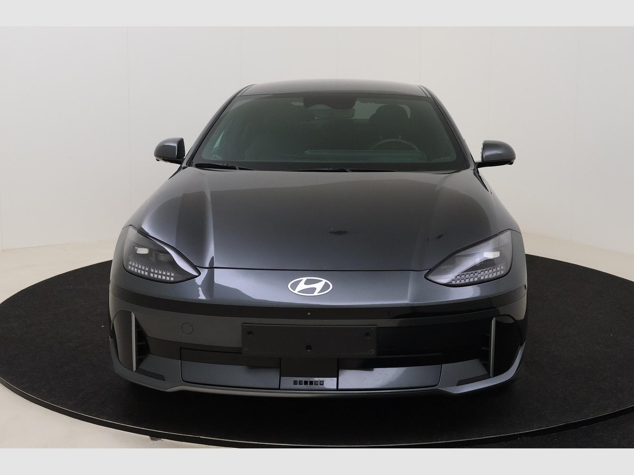 Hyundai IONIQ 6 Balance (2024) - Foto 2