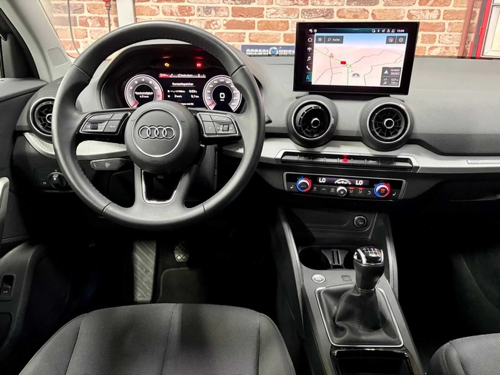 Audi Q2 Q2 30 TFSi 1.0 116cv Auto ADVANCED (2025) - Photo 4