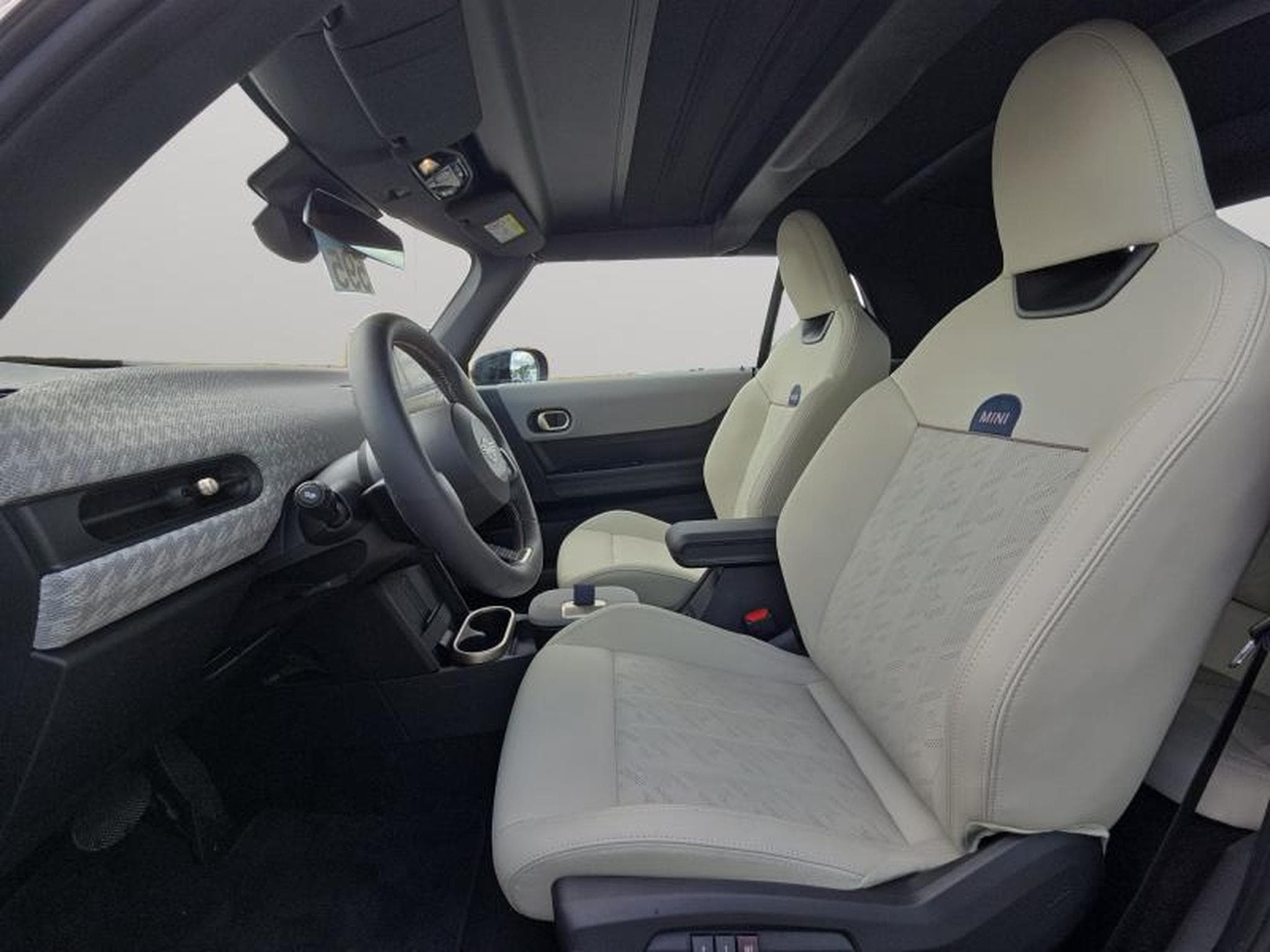 MINI Cooper (2025) - Photo 12