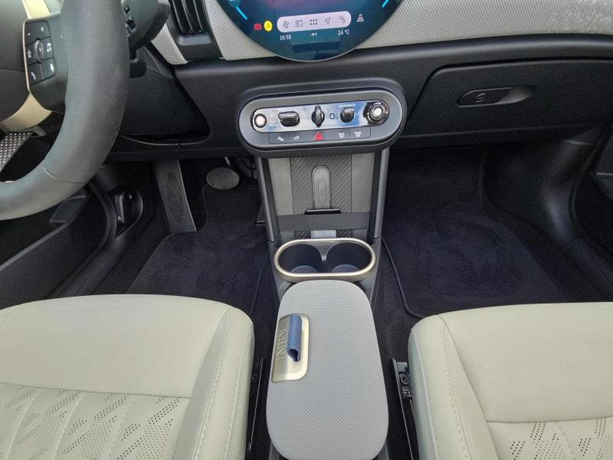 MINI Cooper (2025) - Photo 13