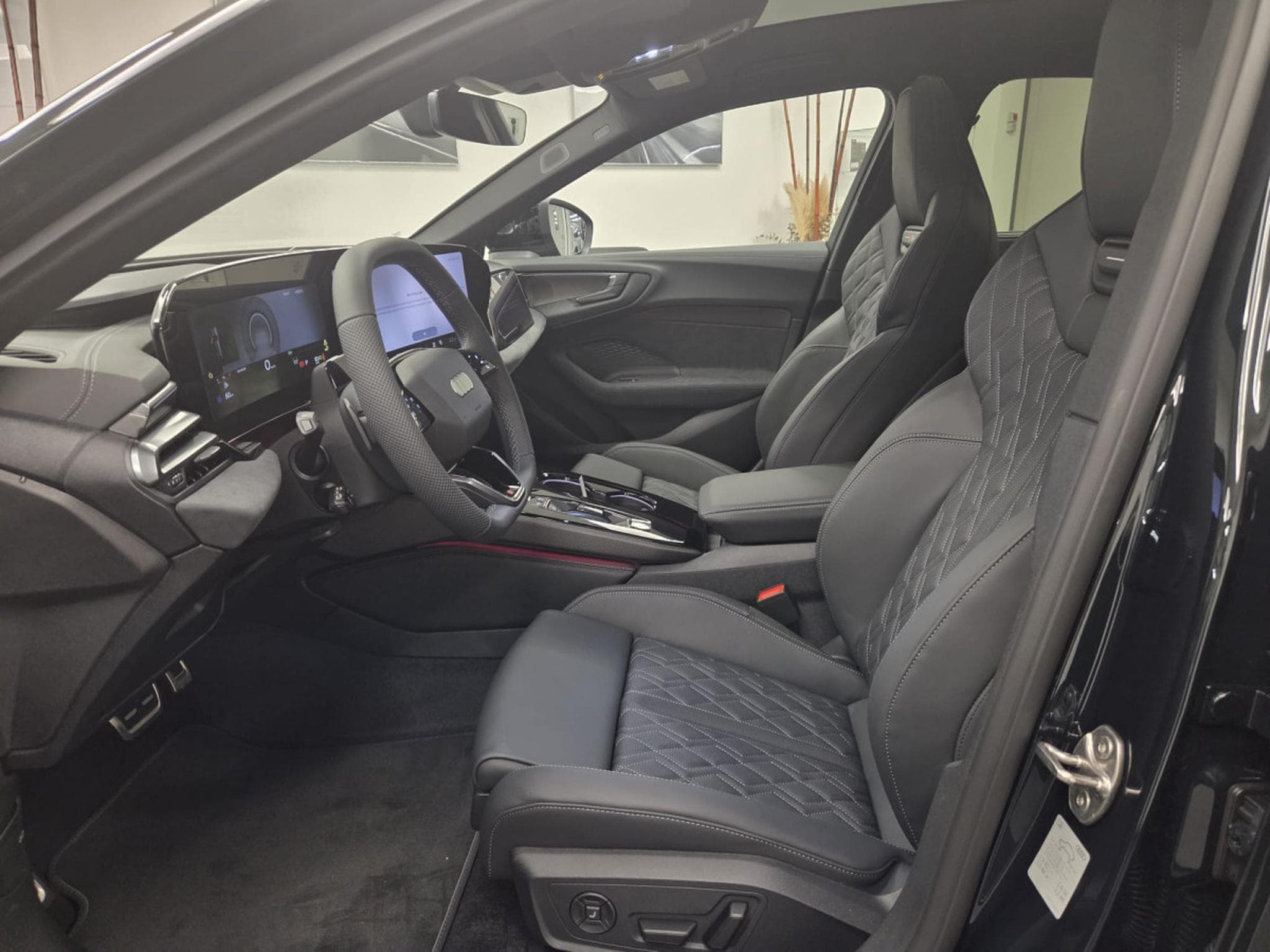 Audi S5 Avant TFSI quattro 367 CV / 270 kW tiptronic (2026) - Photo 3