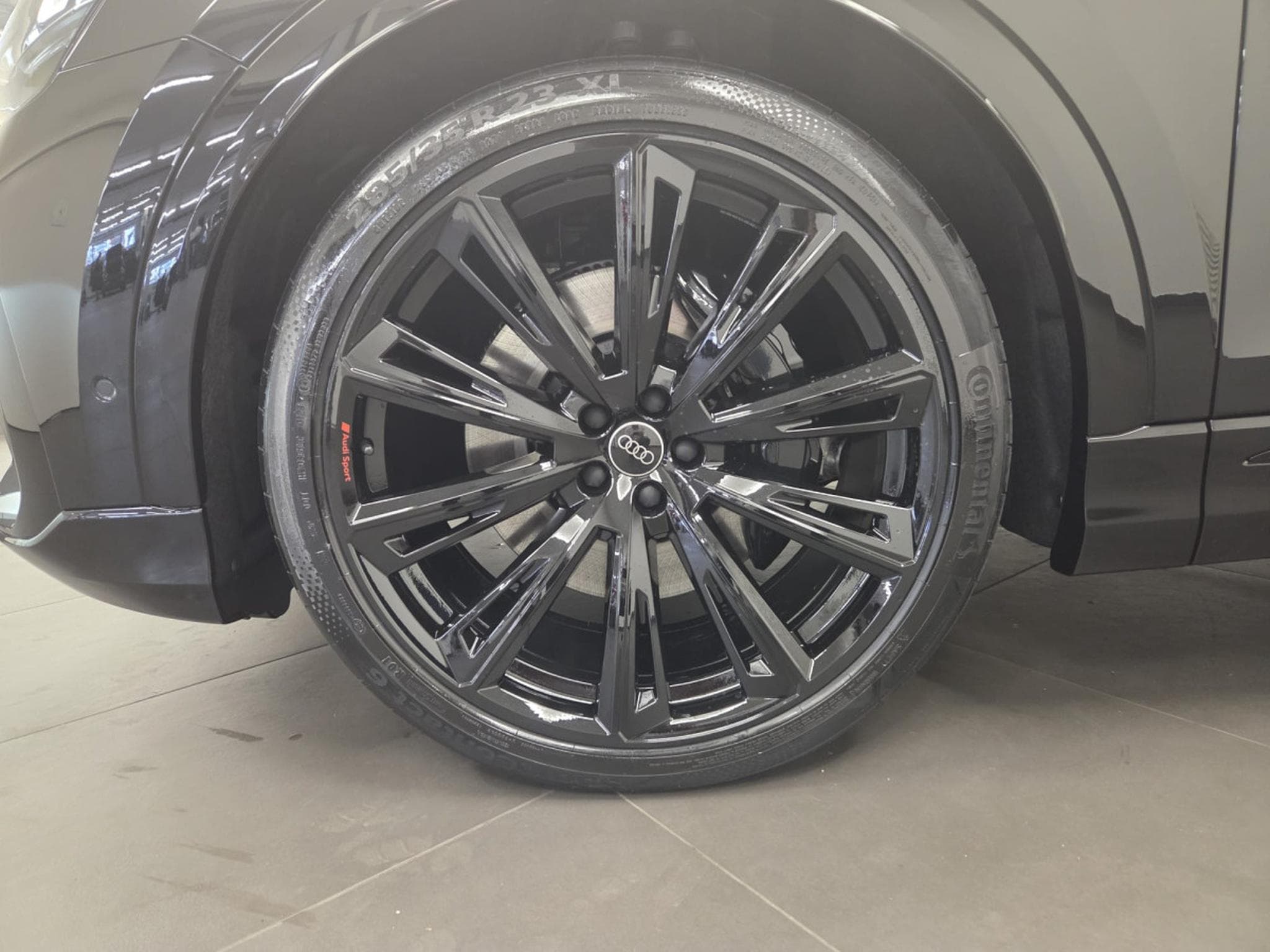 Audi SQ8 TFSI quattro 507 CH / 373 kW Tiptronic (2026) - Photo 10