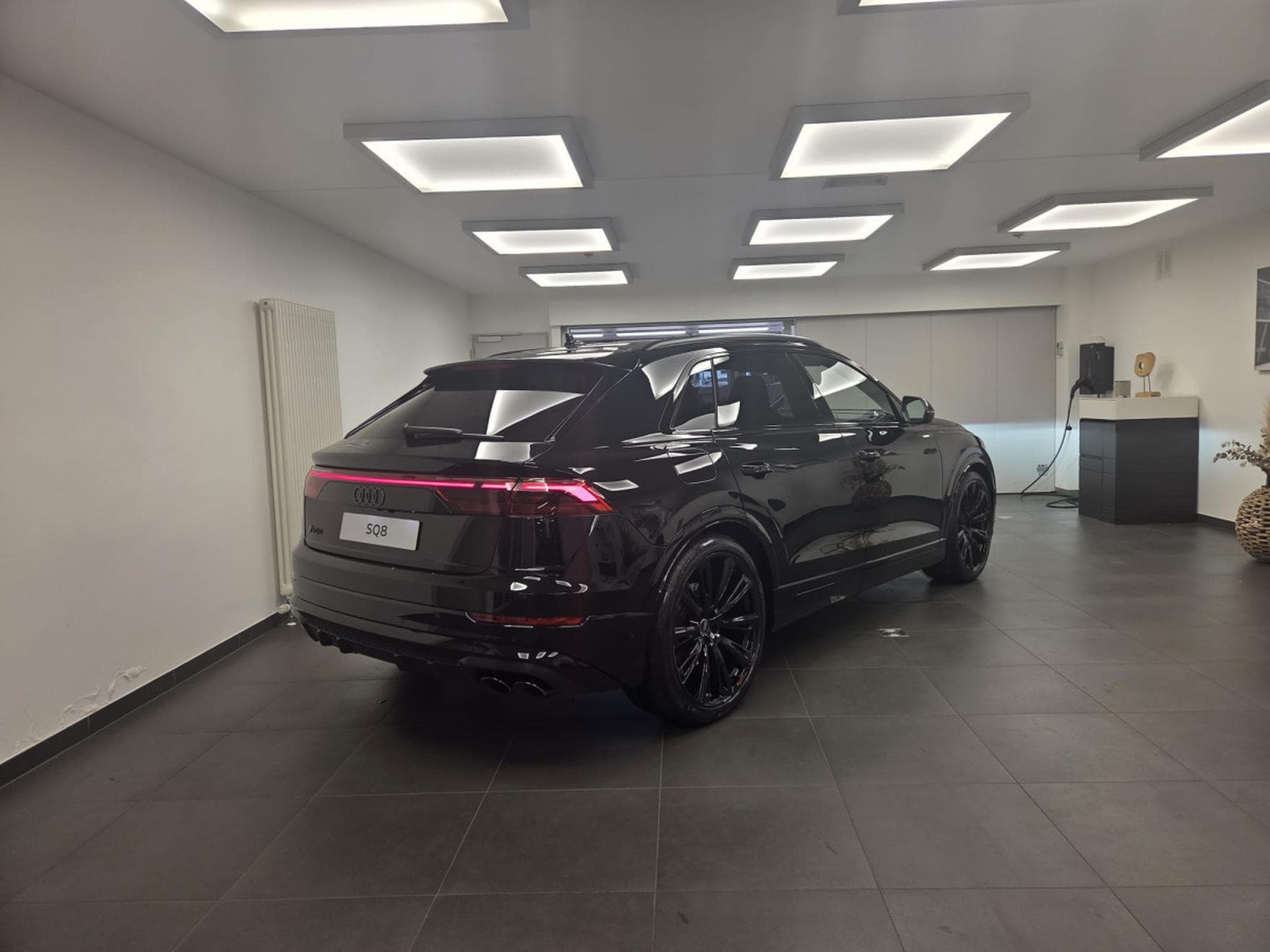 Audi SQ8 TFSI quattro 507 CH / 373 kW Tiptronic (2026) - Photo 8