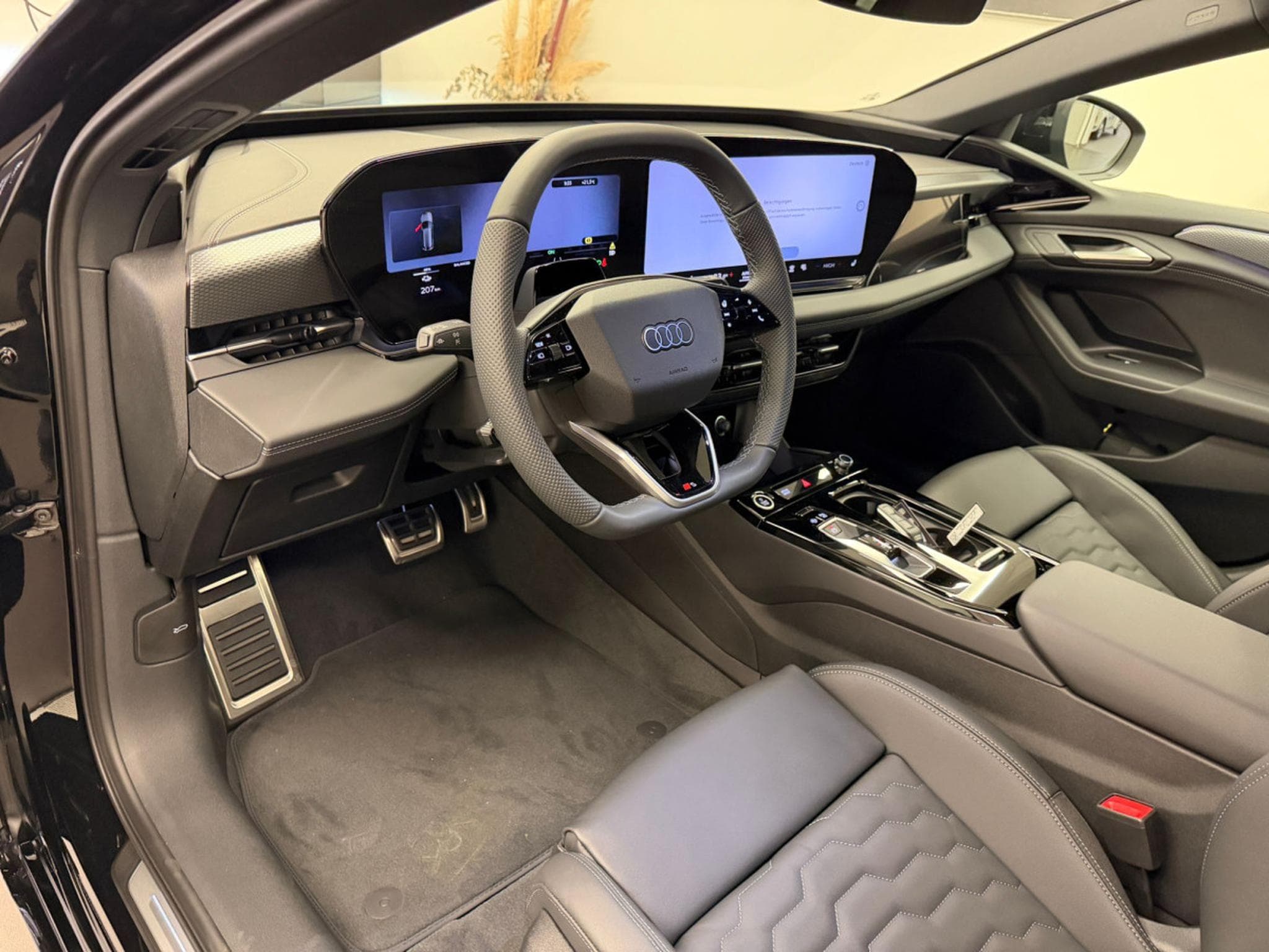 Audi A6 e-tron Avant e-tron performance S Line 367 CH / 270 KW (2026) - Foto 4