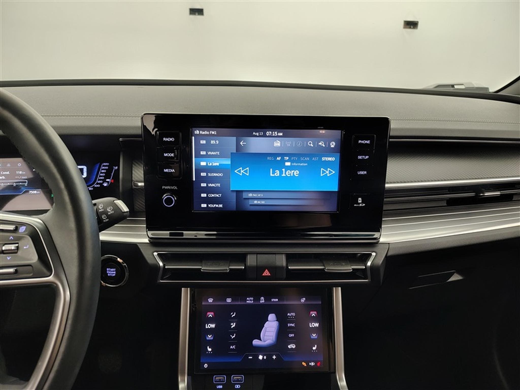 SsangYong Torres 1.5 T-GDi 163cv Dream CARPLAY / FULL LED / CUIR / CAMERA (2025) - Photo 11