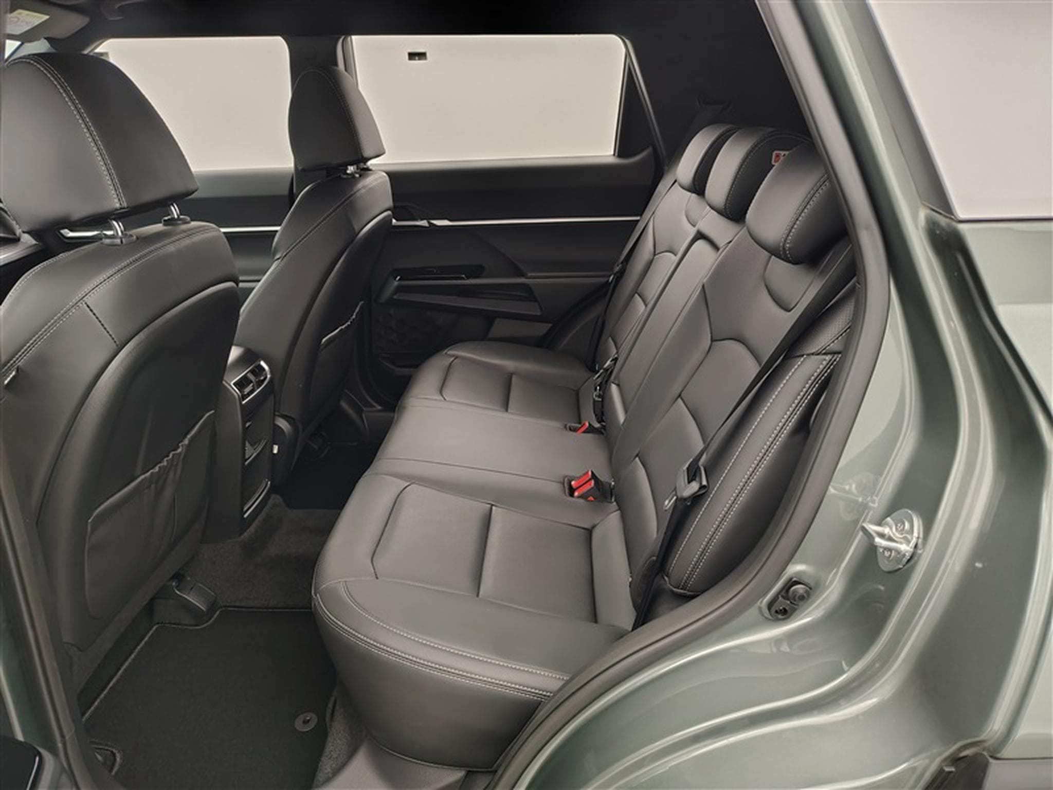 SsangYong Torres 1.5 T-GDi 163cv Dream CARPLAY / FULL LED / CUIR / CAMERA (2025) - Photo 13