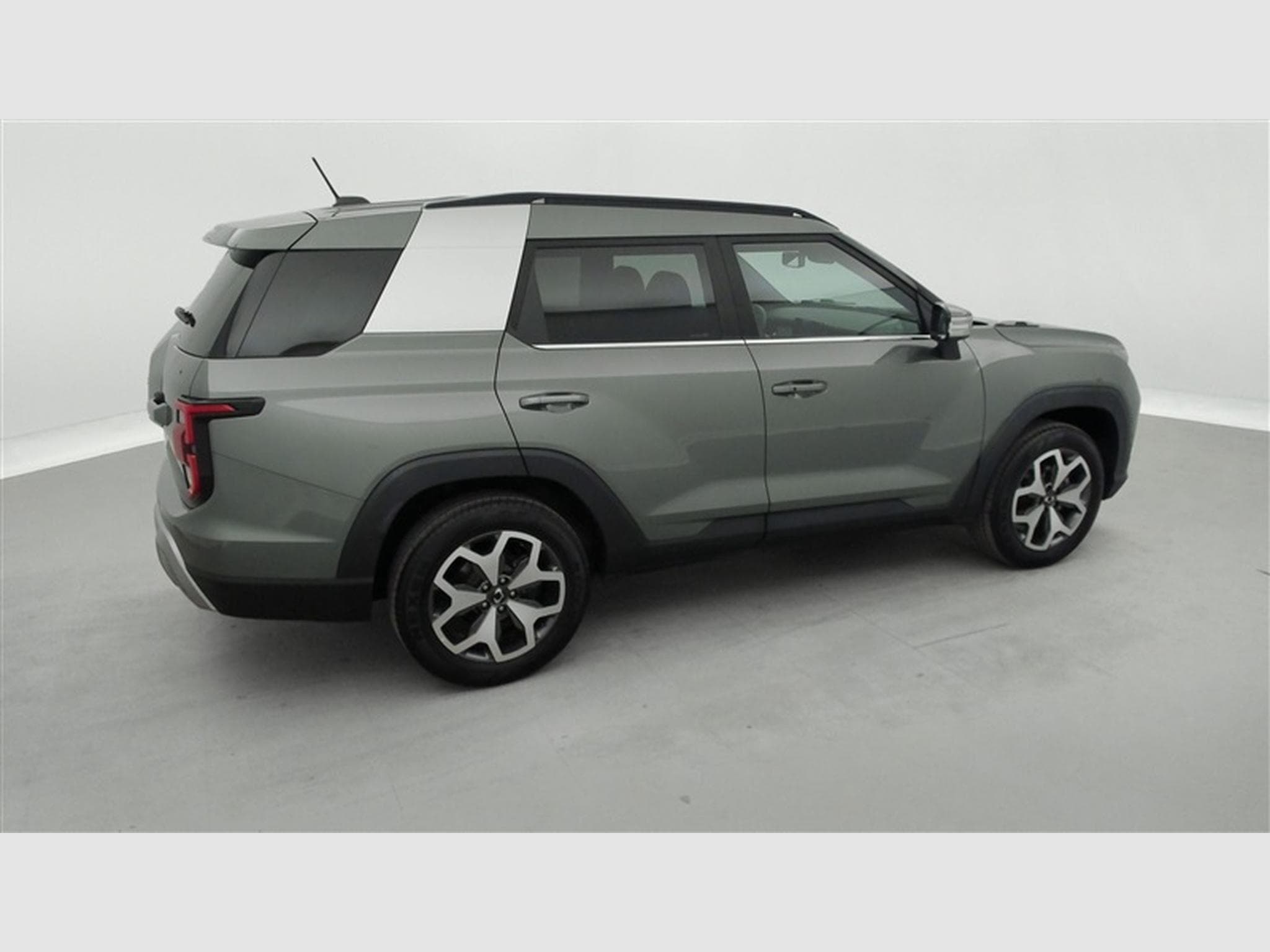 SsangYong Torres 1.5 T-GDi 163cv Dream CARPLAY / FULL LED / CUIR / CAMERA (2025) - Photo 25