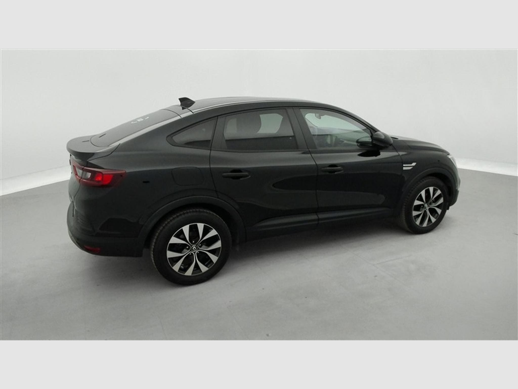 Renault Arkana E-TECH 1.6i Techno (2022) - Photo 25