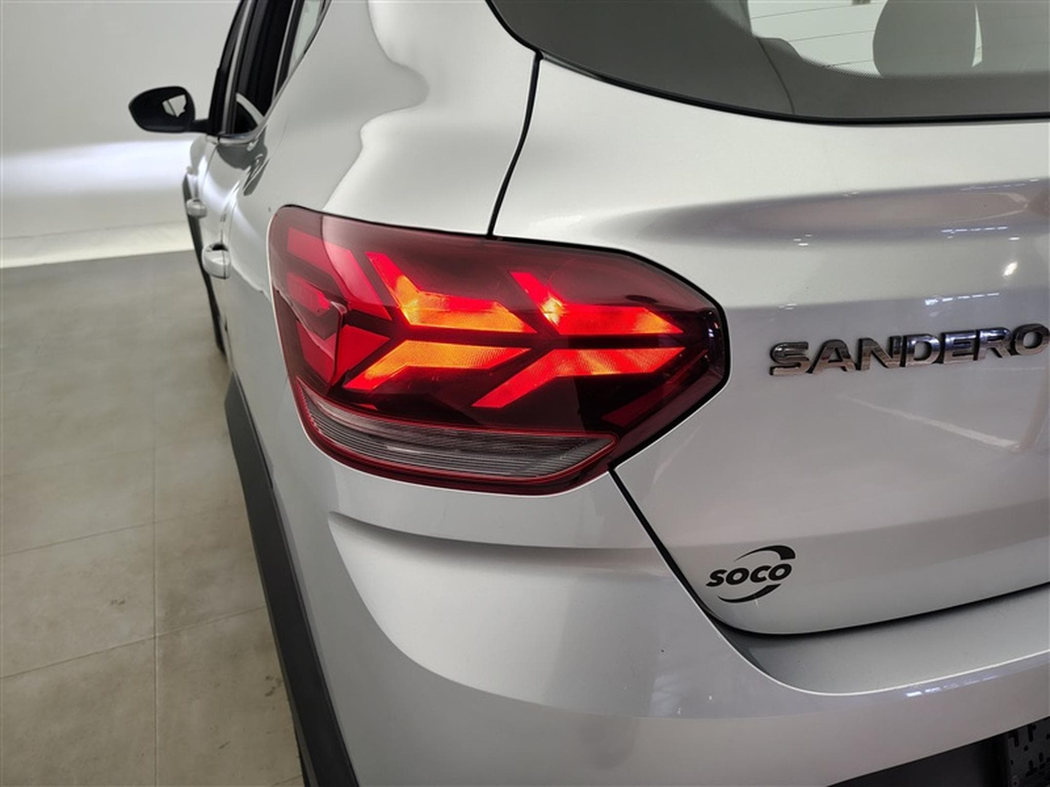 Dacia Sandero Stepway Plus 1.0 TCe*NAVI/FULL LED/CAM//CARPLAY/PDC* (2021) - Photo 16
