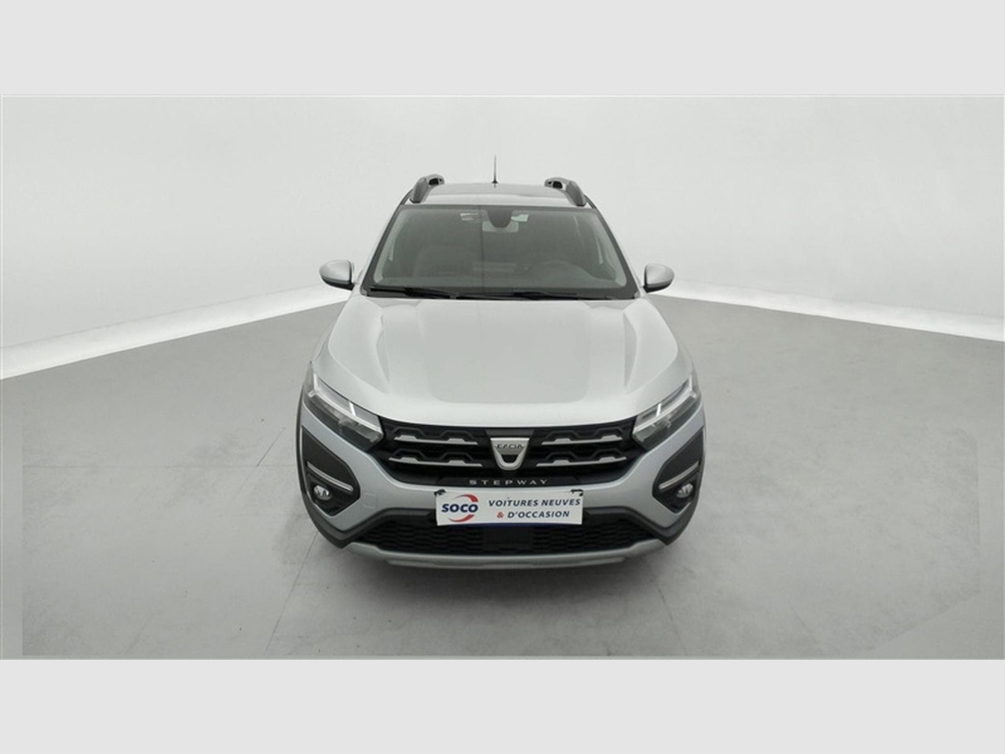 Dacia Sandero Stepway Plus 1.0 TCe*NAVI/FULL LED/CAM//CARPLAY/PDC* (2021) - Photo 4