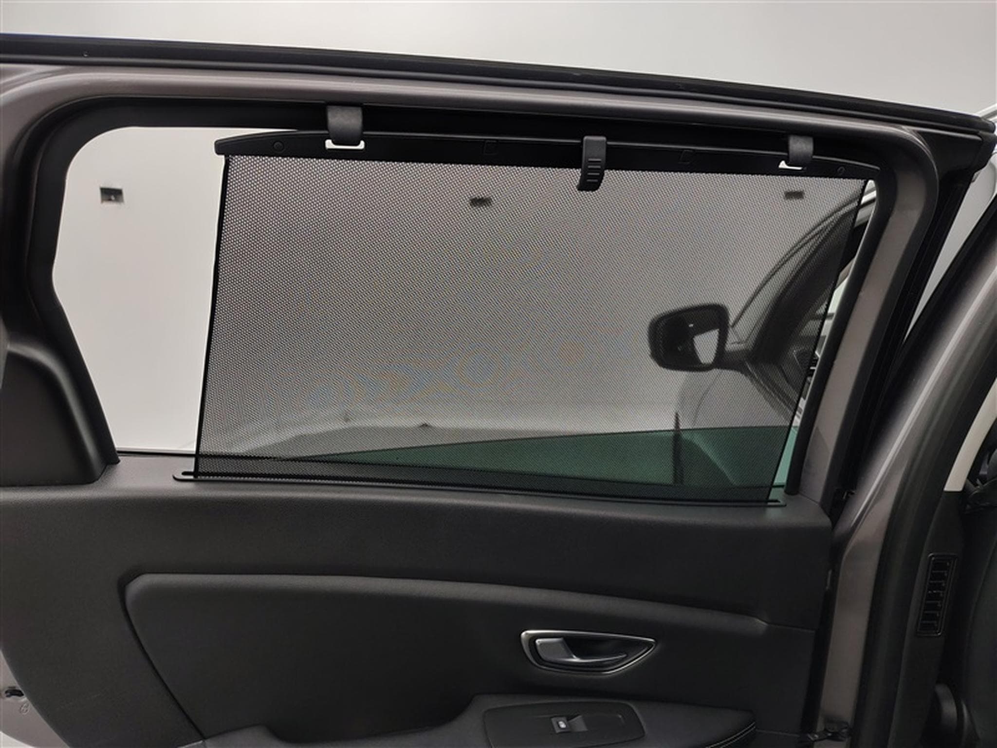Renault Scenic 1.33 TCe 7P/LED (2021) - Photo 18