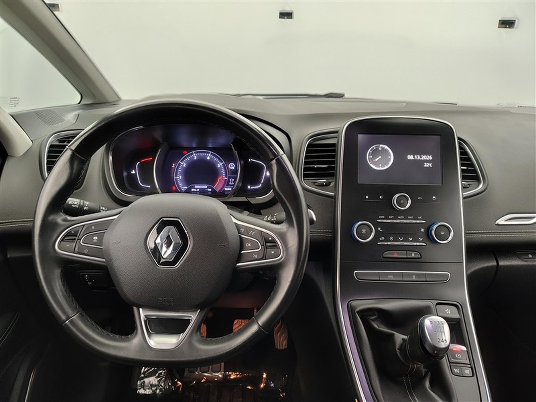 Renault Scenic 1.33 TCe 7P/LED (2021) - Photo 9