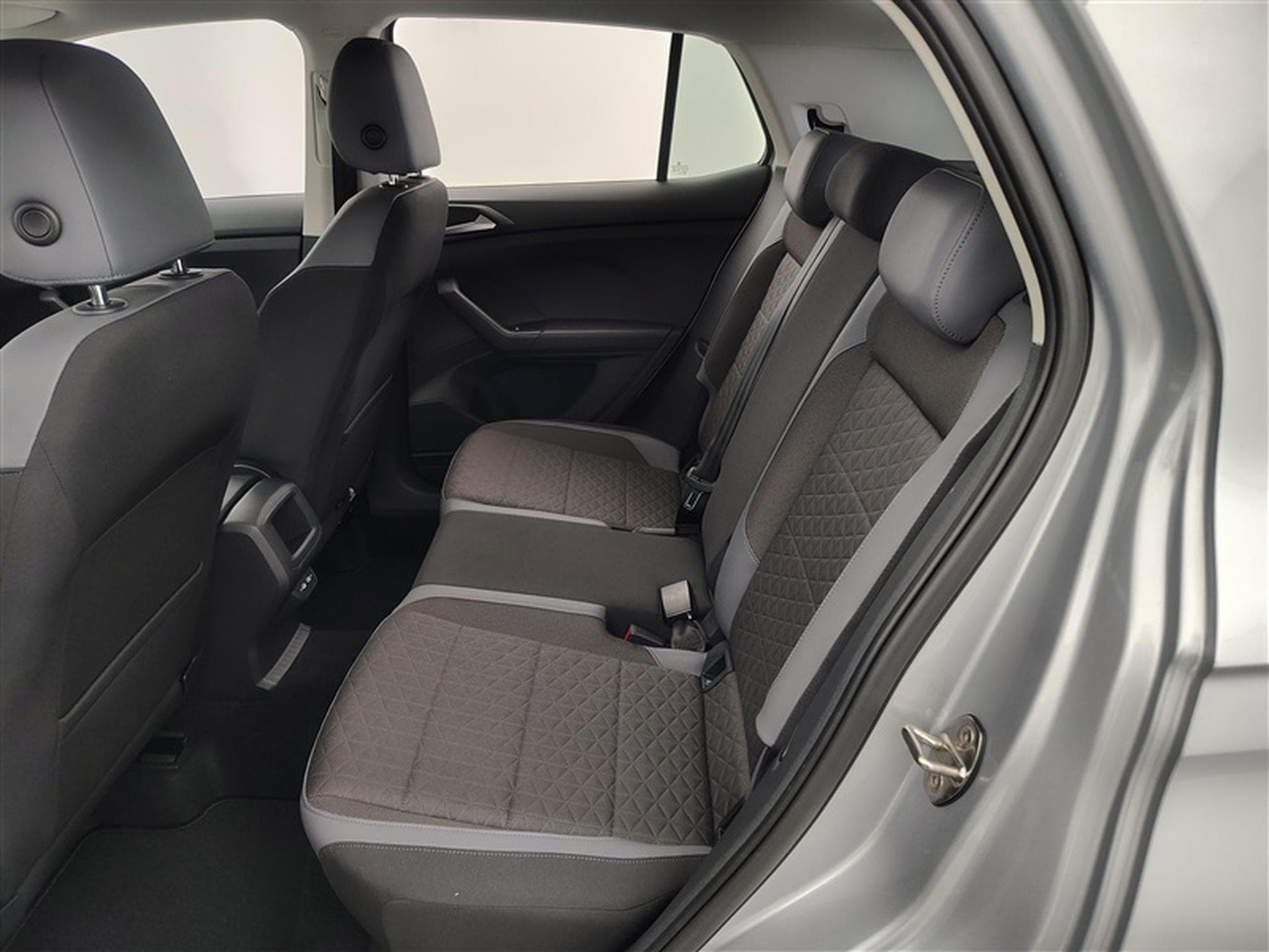 VW T-Cross 1.0 TSI Style OPF DSG (2021) - Photo 13