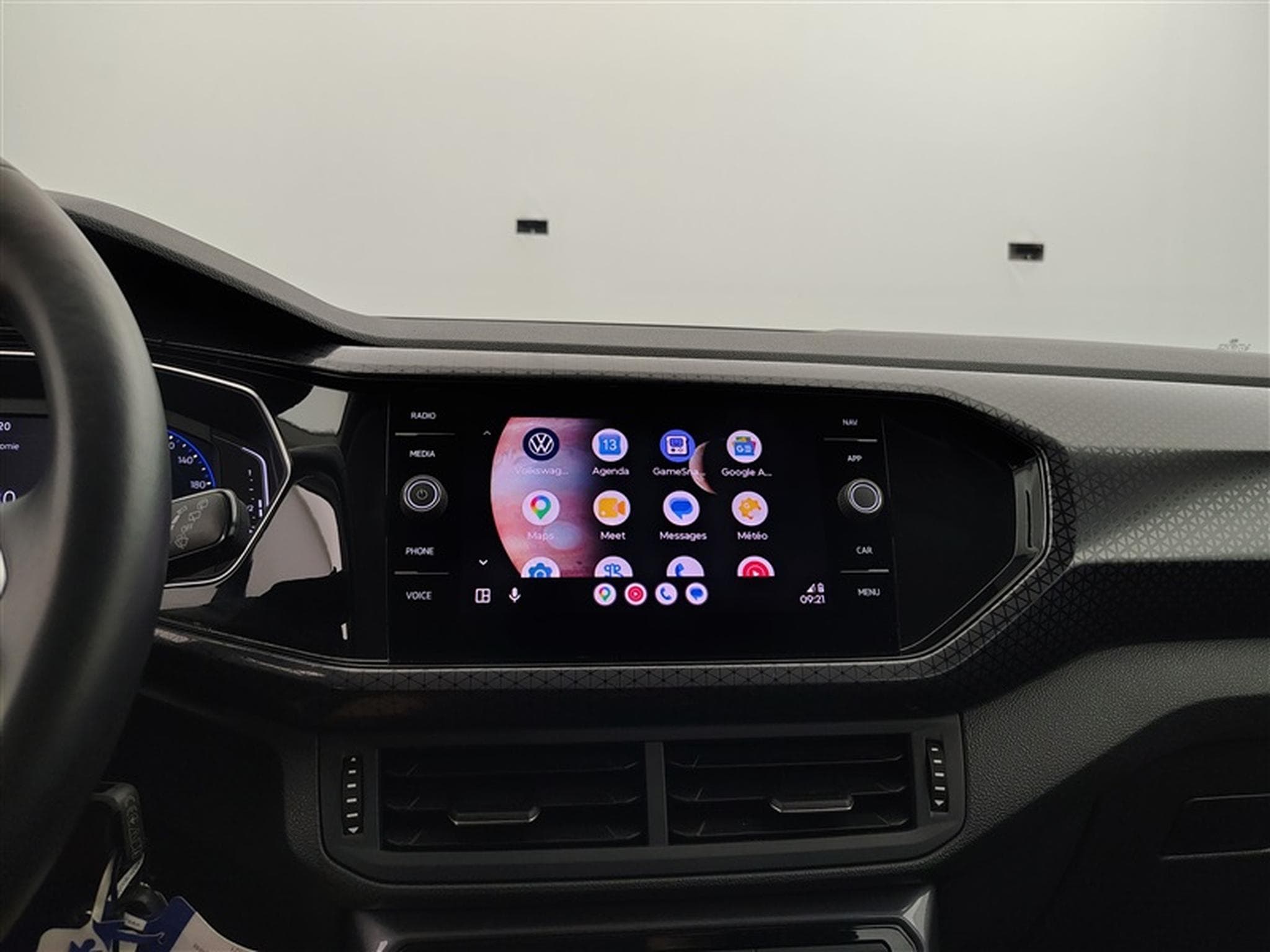 VW T-Cross 1.0 TSI Style OPF DSG (2021) - Photo 20