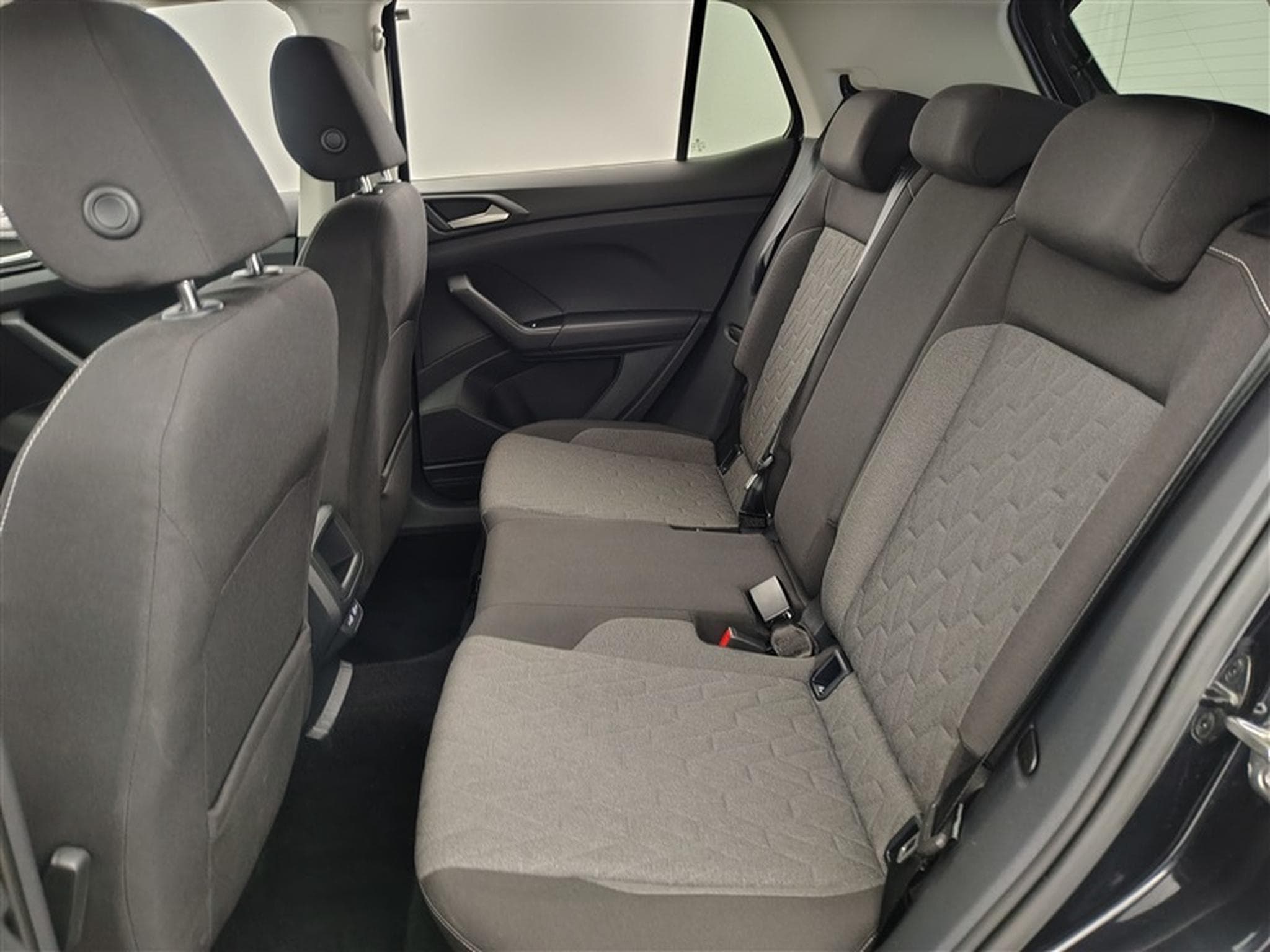 VW T-Cross 1.0 TSI 115cv DSG United CARPLAY / FULL LED / KEYLESS (2025) - Photo 13