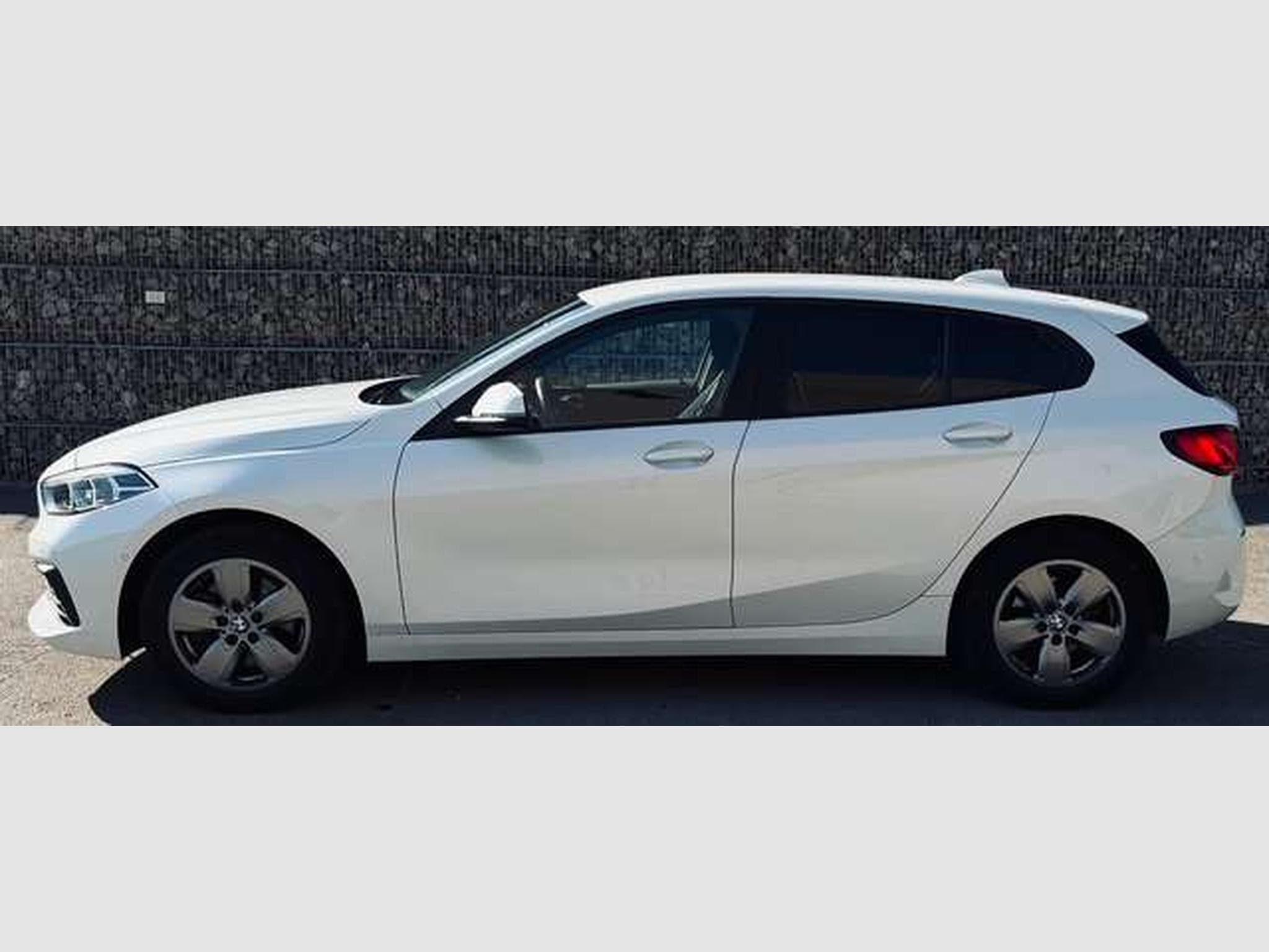 BMW 118 118i Automatique // 12 Mois De Garantie✅✅✅ (2021) - Foto 4