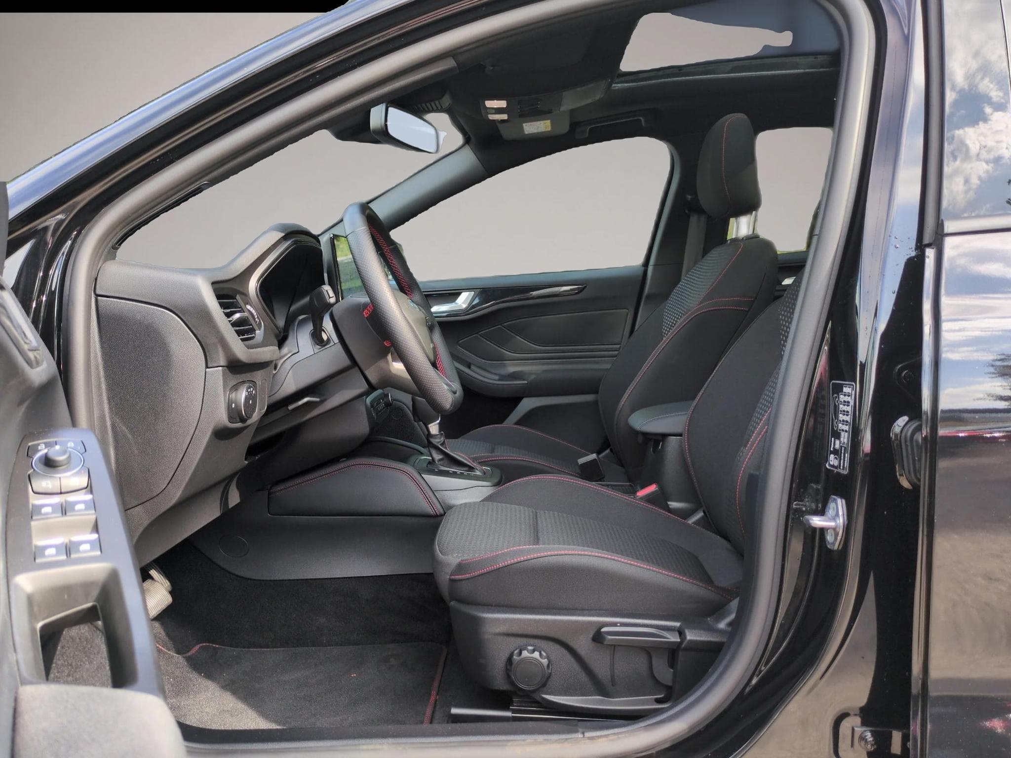 Ford Focus (2026) - Photo 5