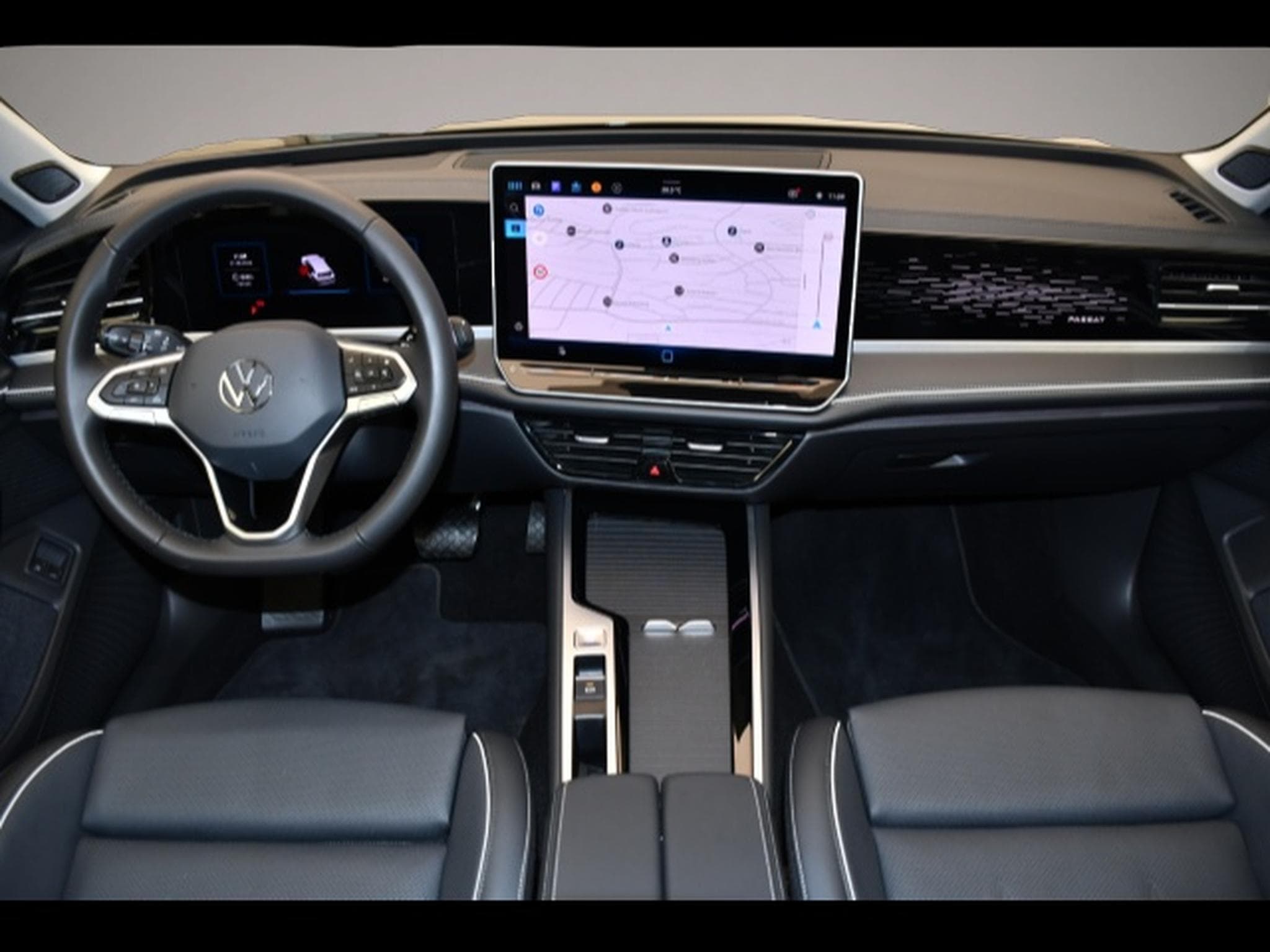 VW Passat (2025) - Photo 4