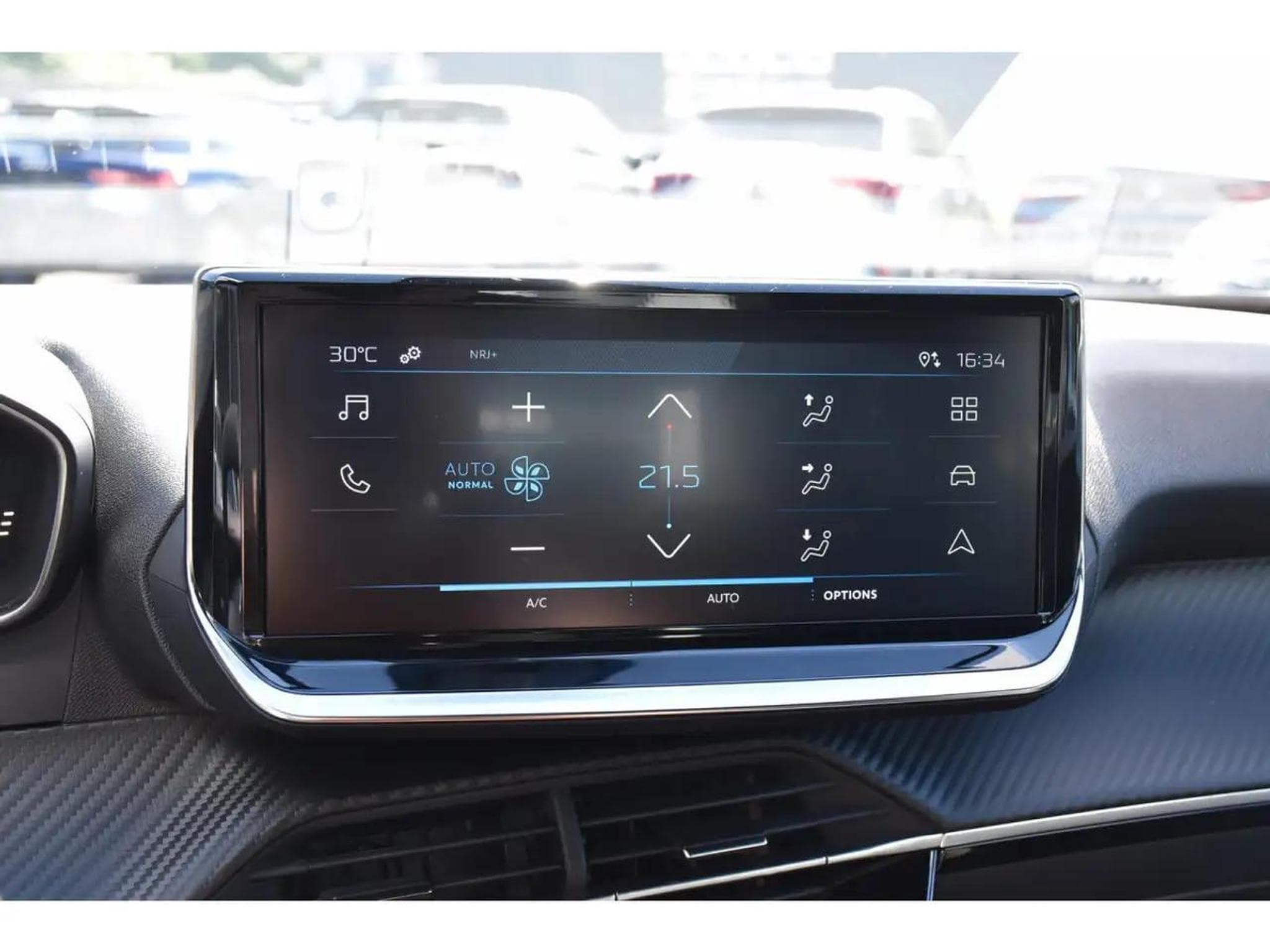 Peugeot 2008 (2025) - Foto 14