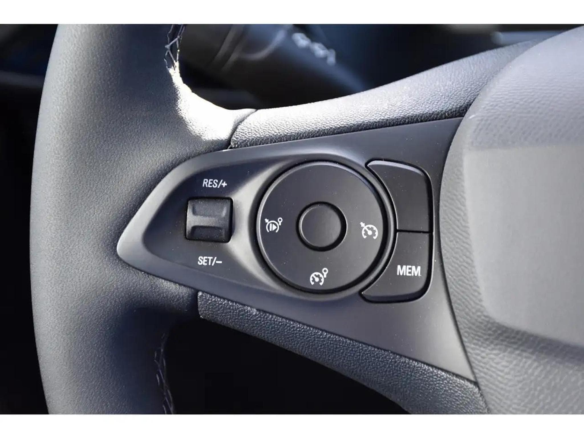 Opel Corsa (2025) - Photo 18