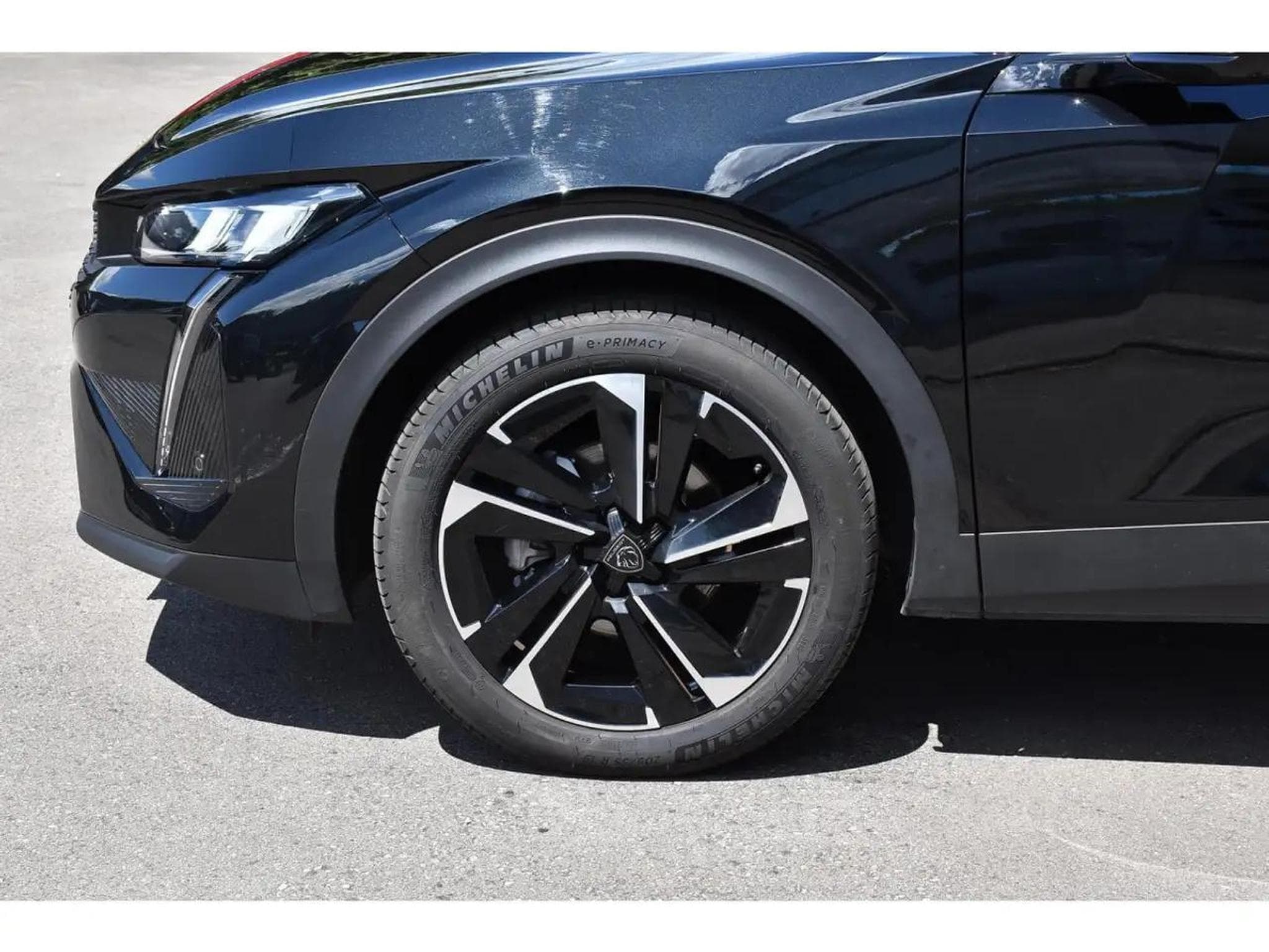 Peugeot 4008 (2024) - Photo 5