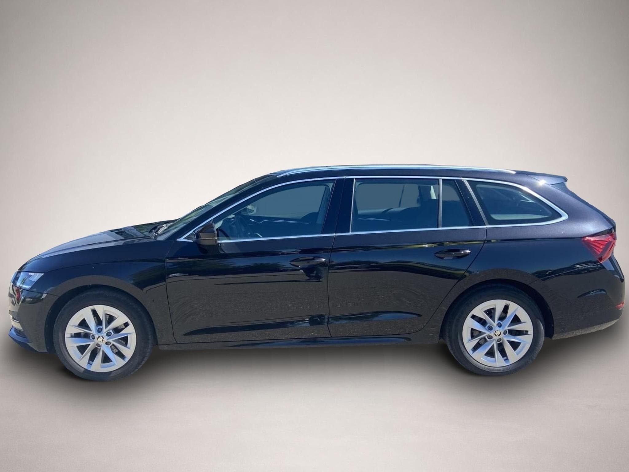 Skoda Octavia (2024) - Foto 2