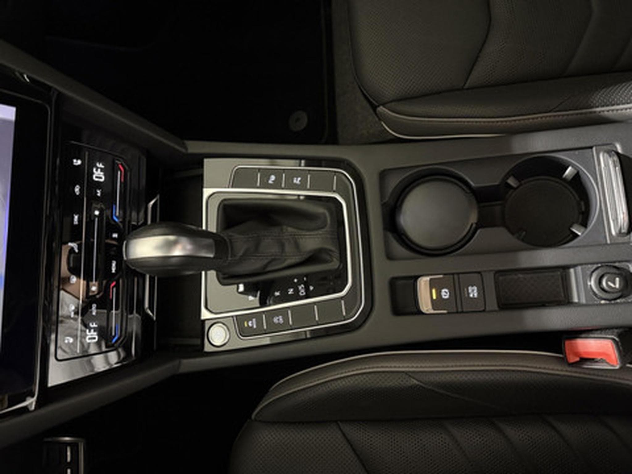 VW Arteon 2.0 TDI SCR 147kW Elegance DSG (2022) - Foto 11