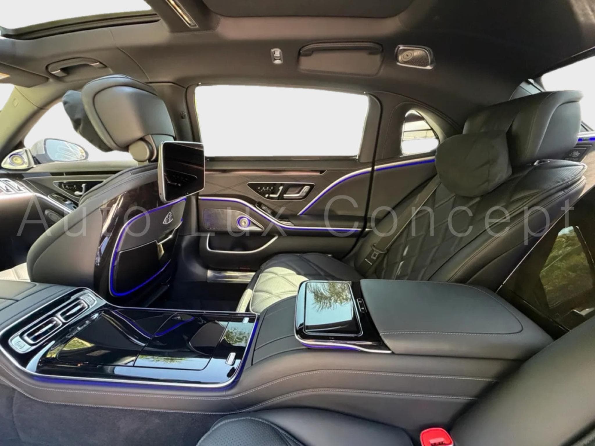 Mercedes S 680 Maybach Maybach 4MATIC Night Series (2023) - Photo 7