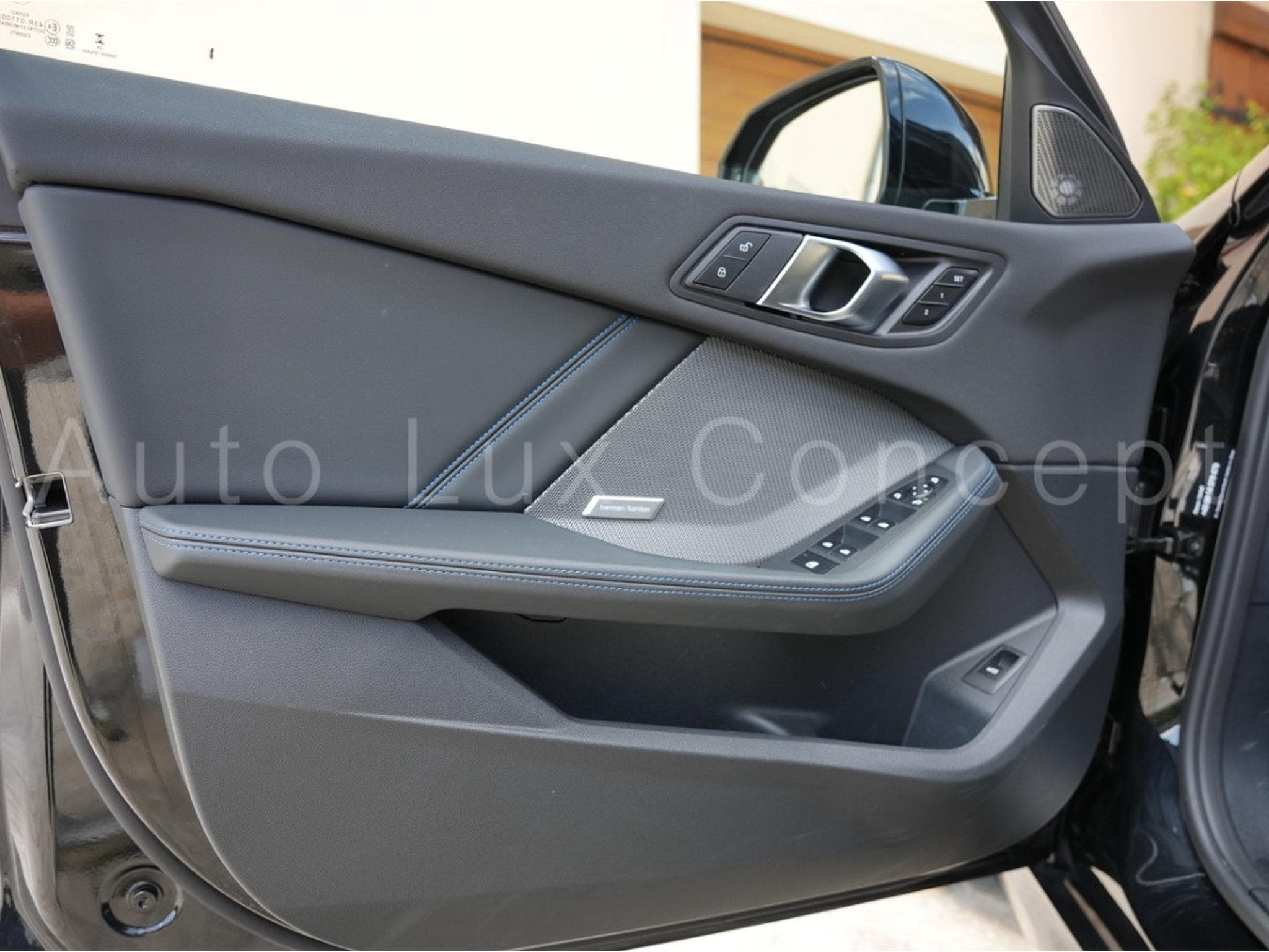 BMW 120 d M Sport (2025) - Photo 11