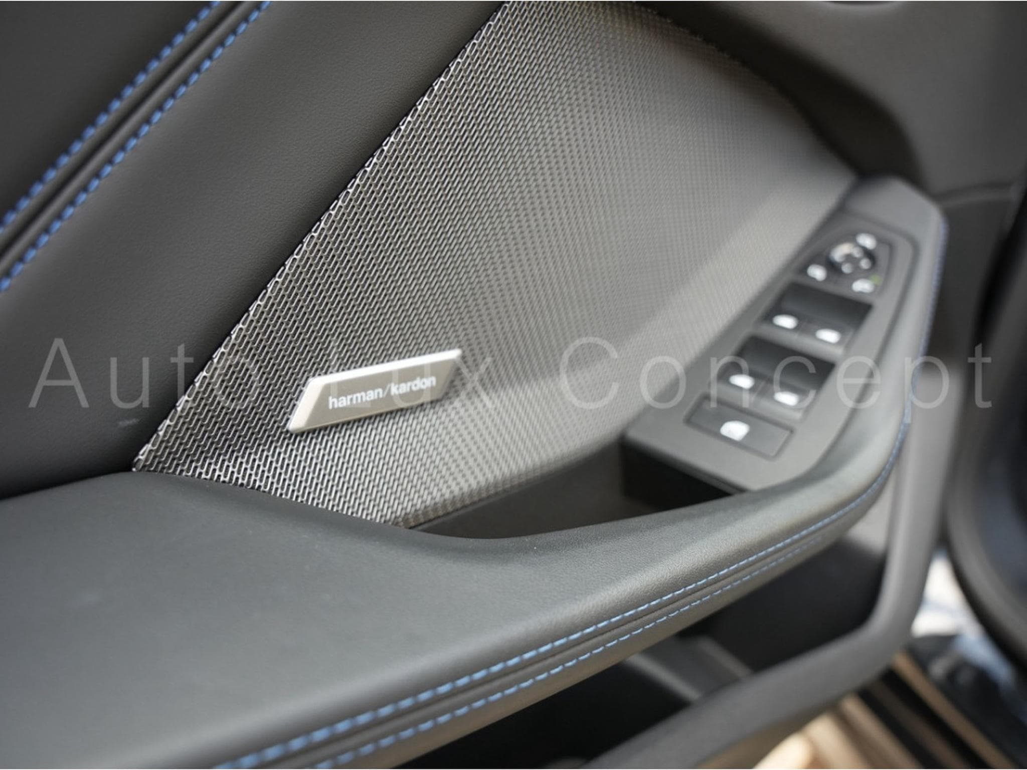 BMW 120 d M Sport (2025) - Photo 12