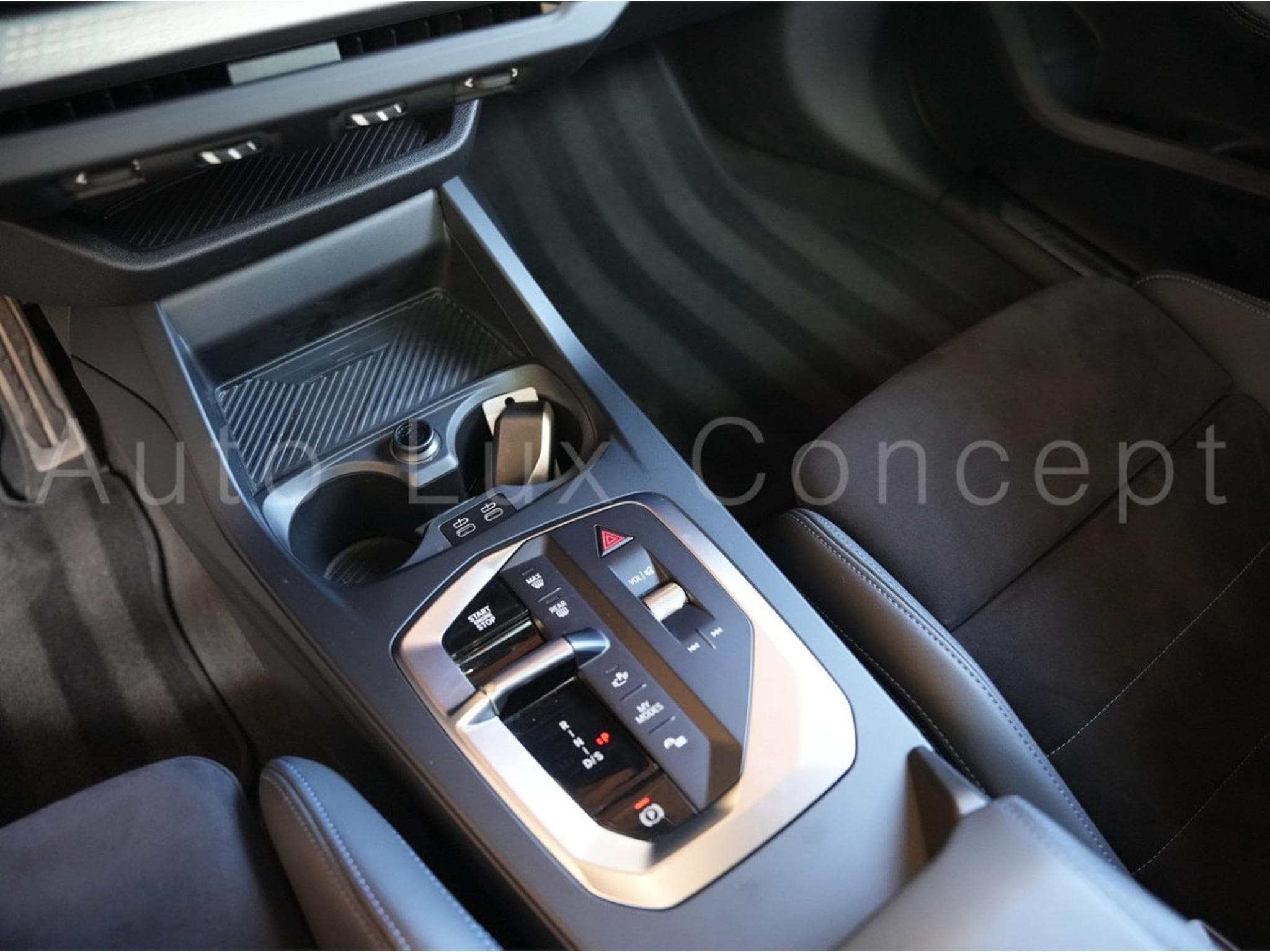 BMW 120 d M Sport (2025) - Photo 23