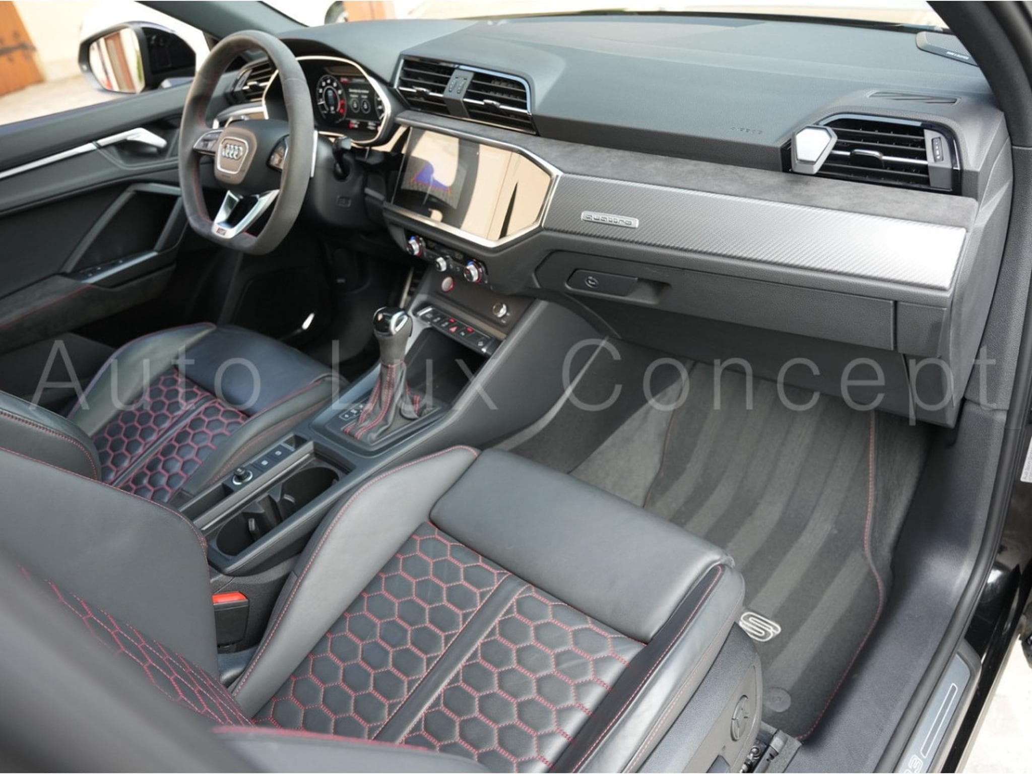 Audi RSQ3 2.5 TFSI quattro S tronic (2020) - Photo 6
