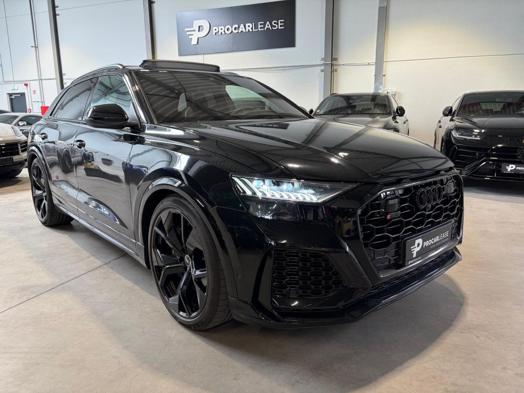 Audi RSQ8 4.0 TFSI/PANO/23//HUD/Matrix/DYNAMIC/NIGHT V/*VOLL** (2024) - Photo 13